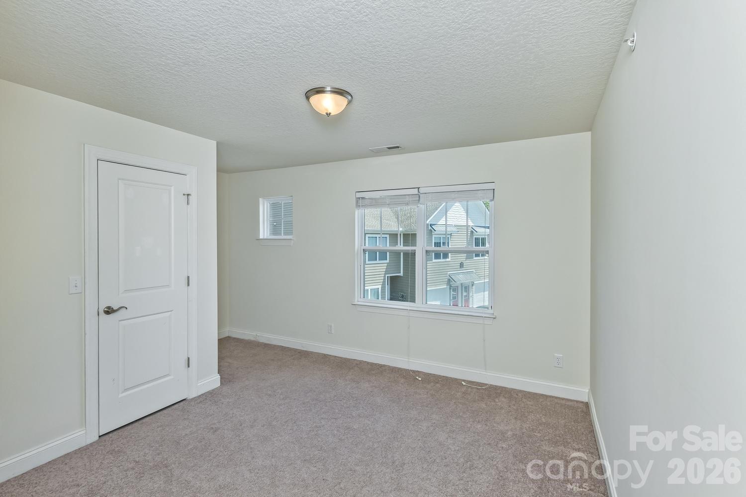 123 Foxden Drive Unit: 204