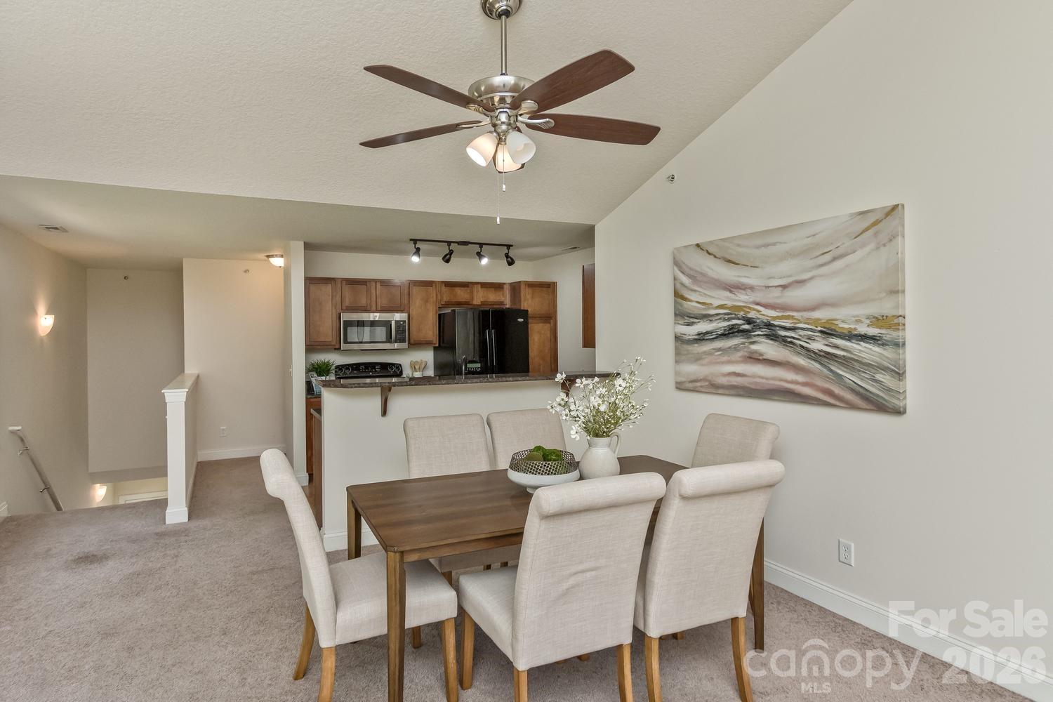 123 Foxden Drive Unit: 204