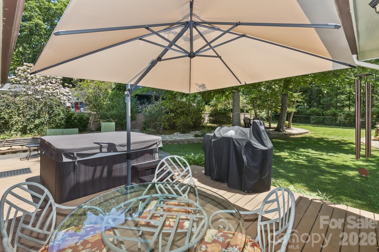 29 S Greenwood Forest Drive