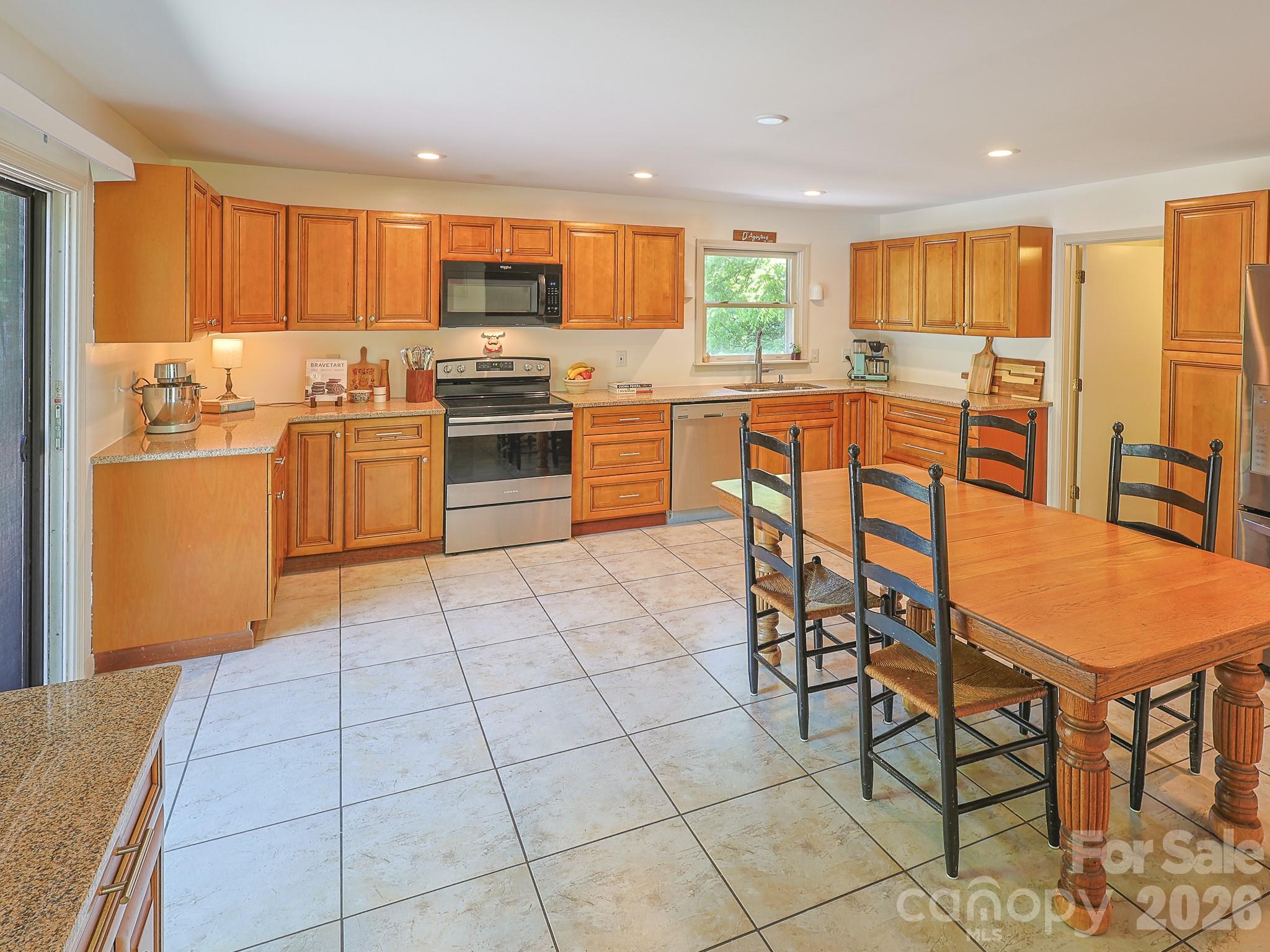 378 Dillingham Circle