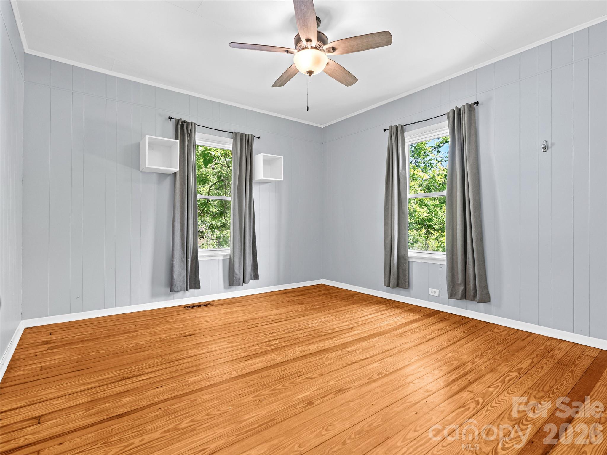 125 Edwards Avenue