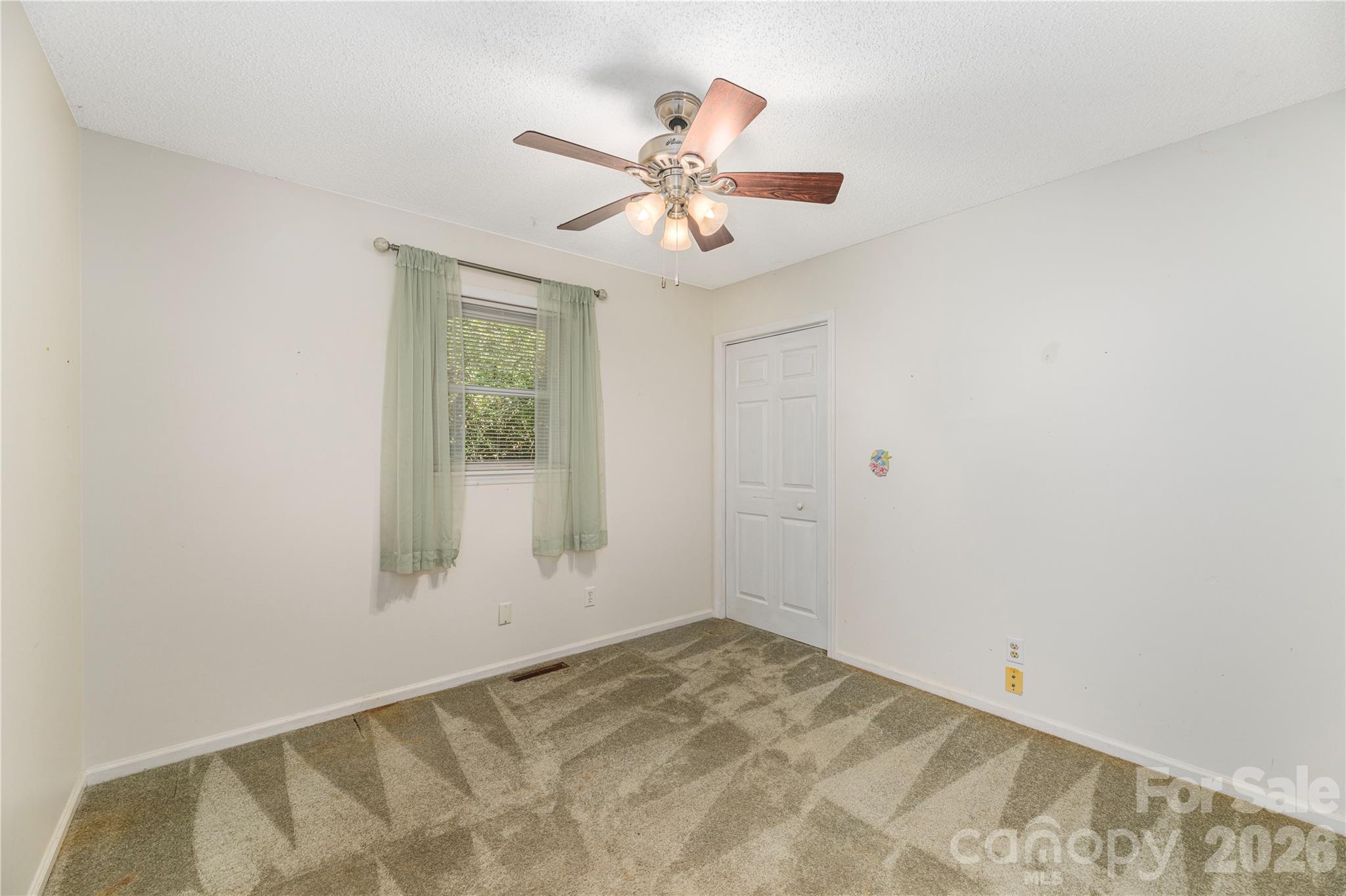 446 Deerhaven Lane