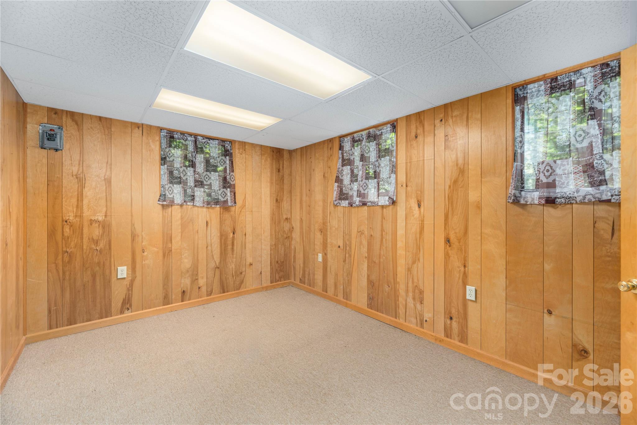 446 Deerhaven Lane
