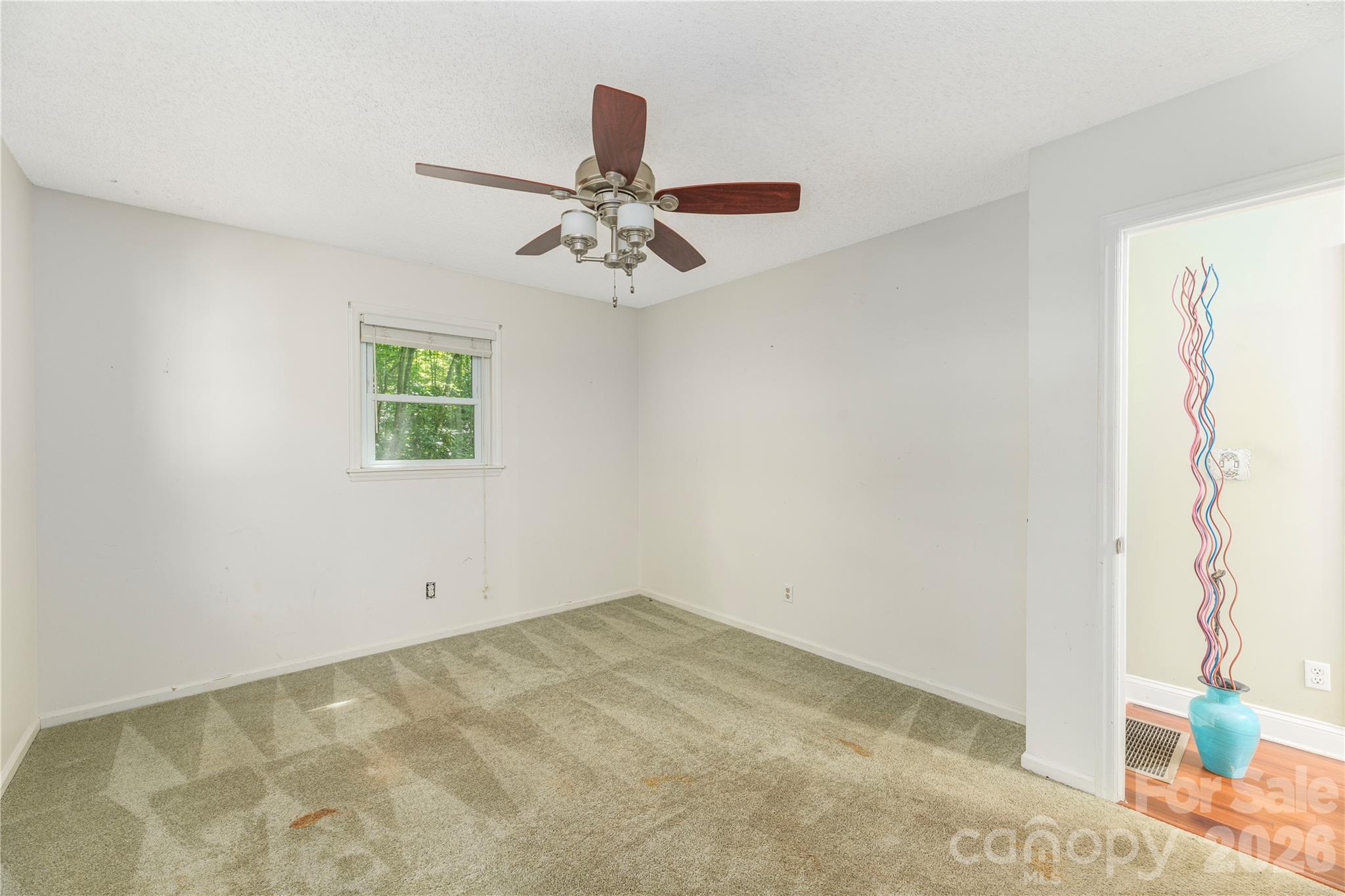 446 Deerhaven Lane