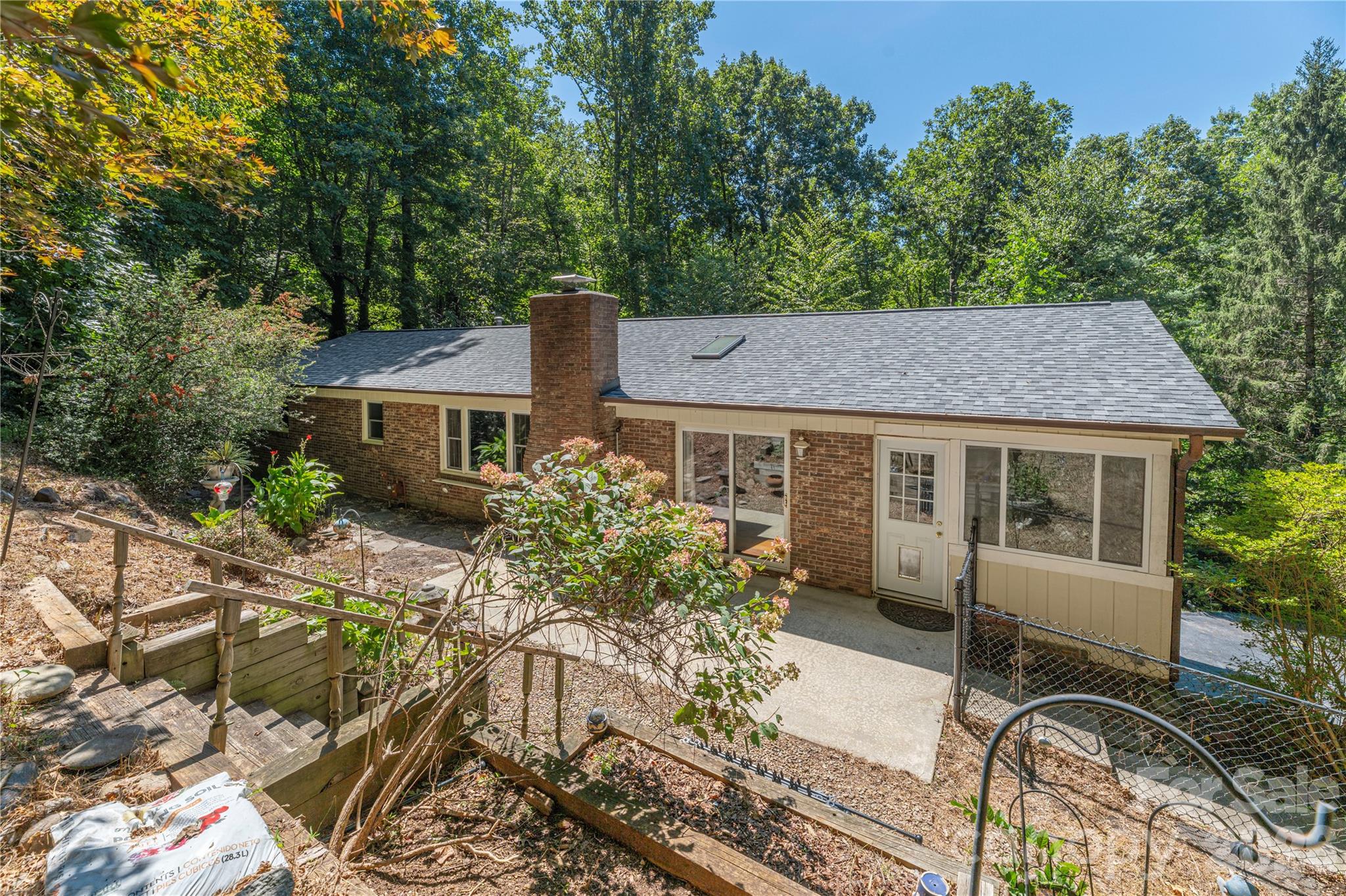 446 Deerhaven Lane