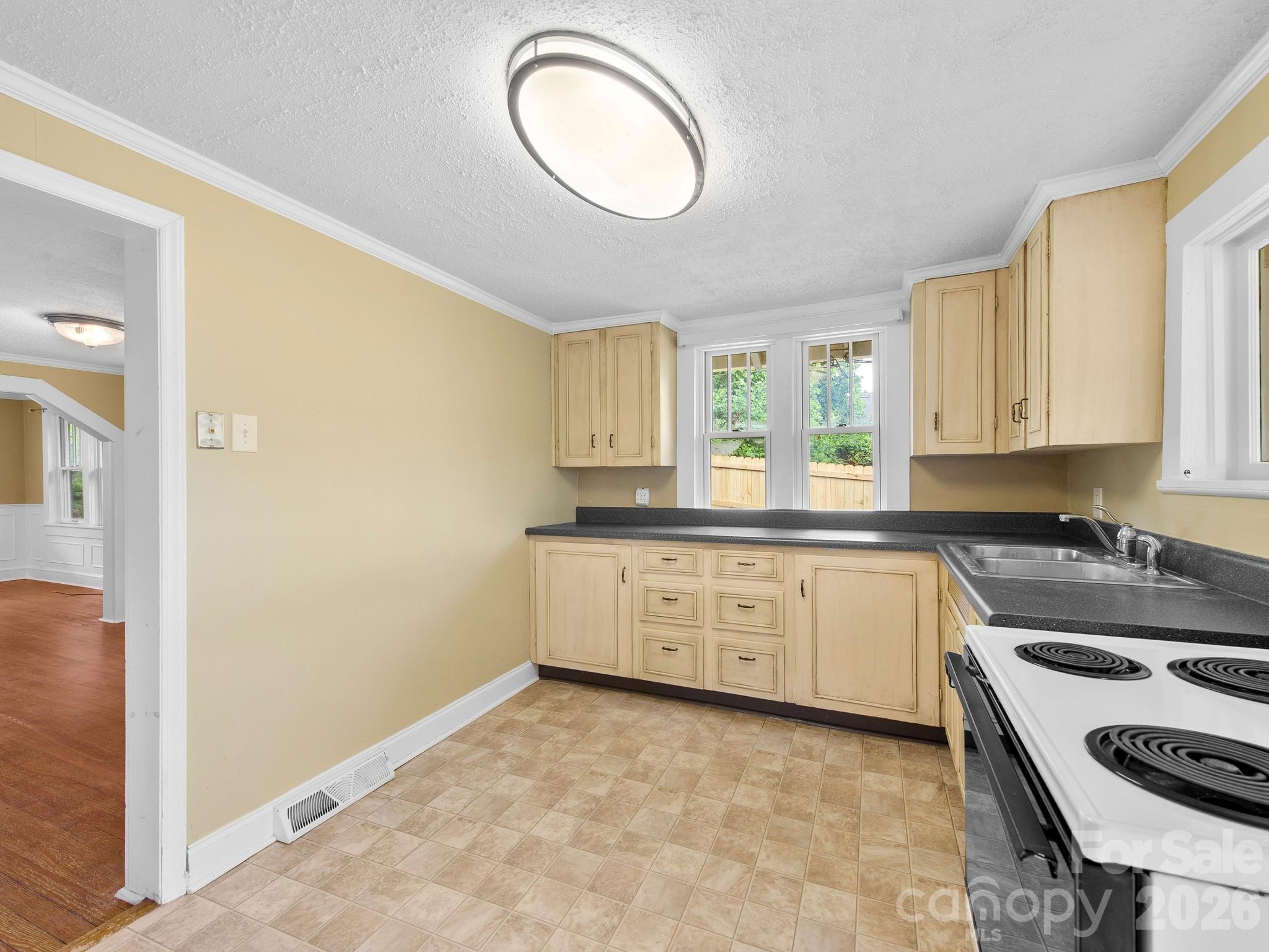 25 Bailey Road