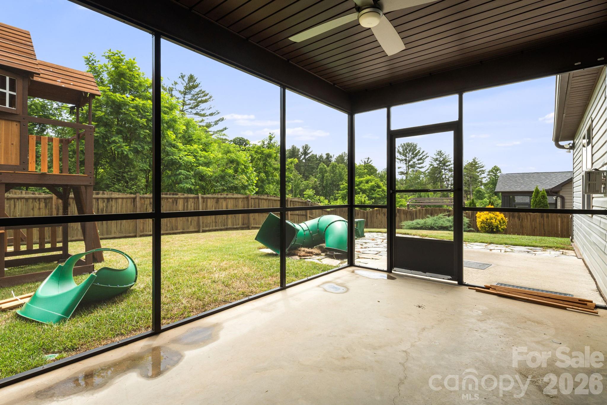 190 Water Leaf Drive