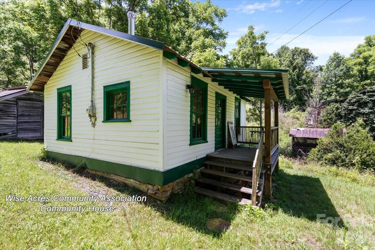 128 Barnet Mountain Drive