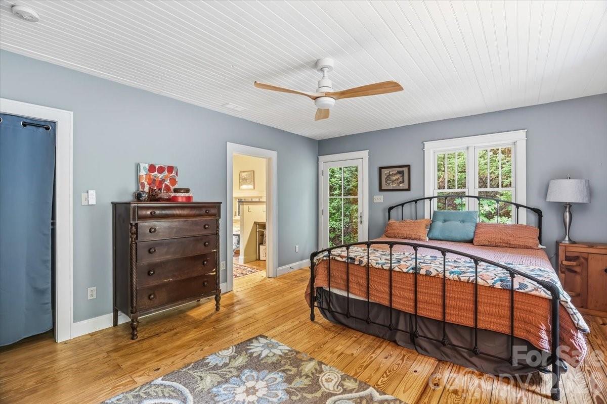 128 Barnet Mountain Drive