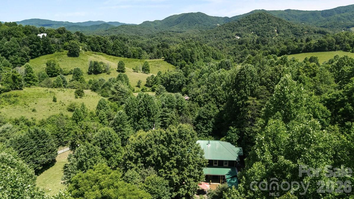 128 Barnet Mountain Drive