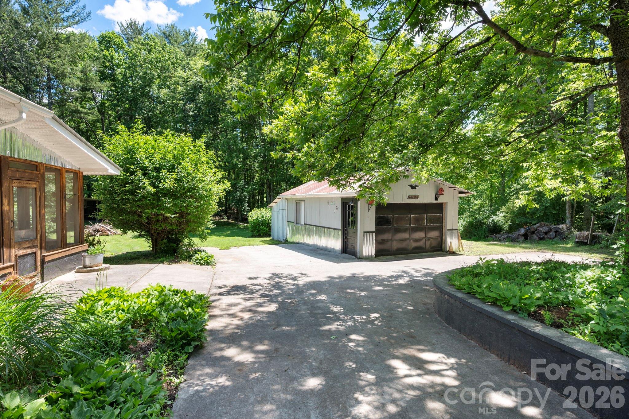 30 Reeves Drive