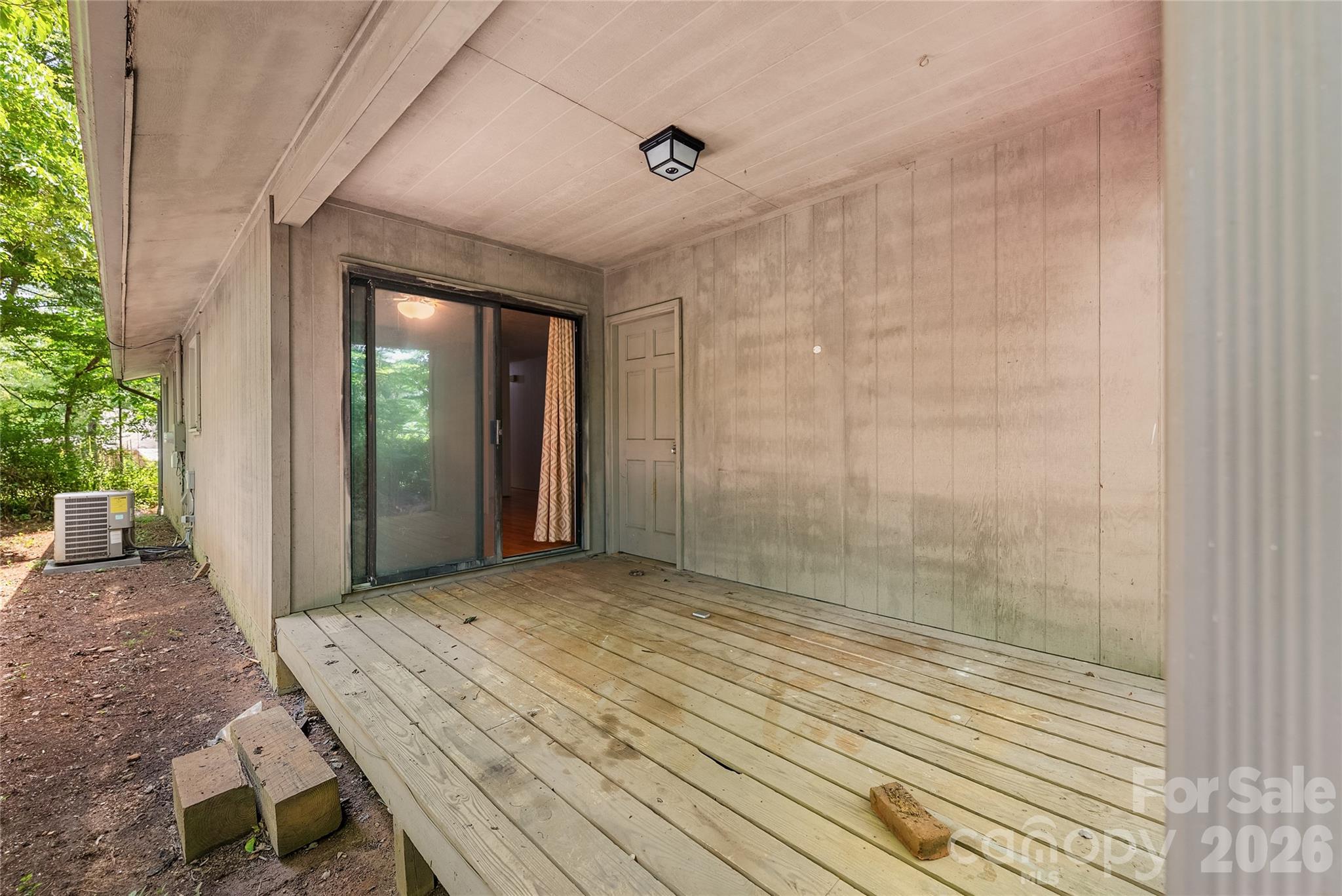 100 Stonewall Avenue