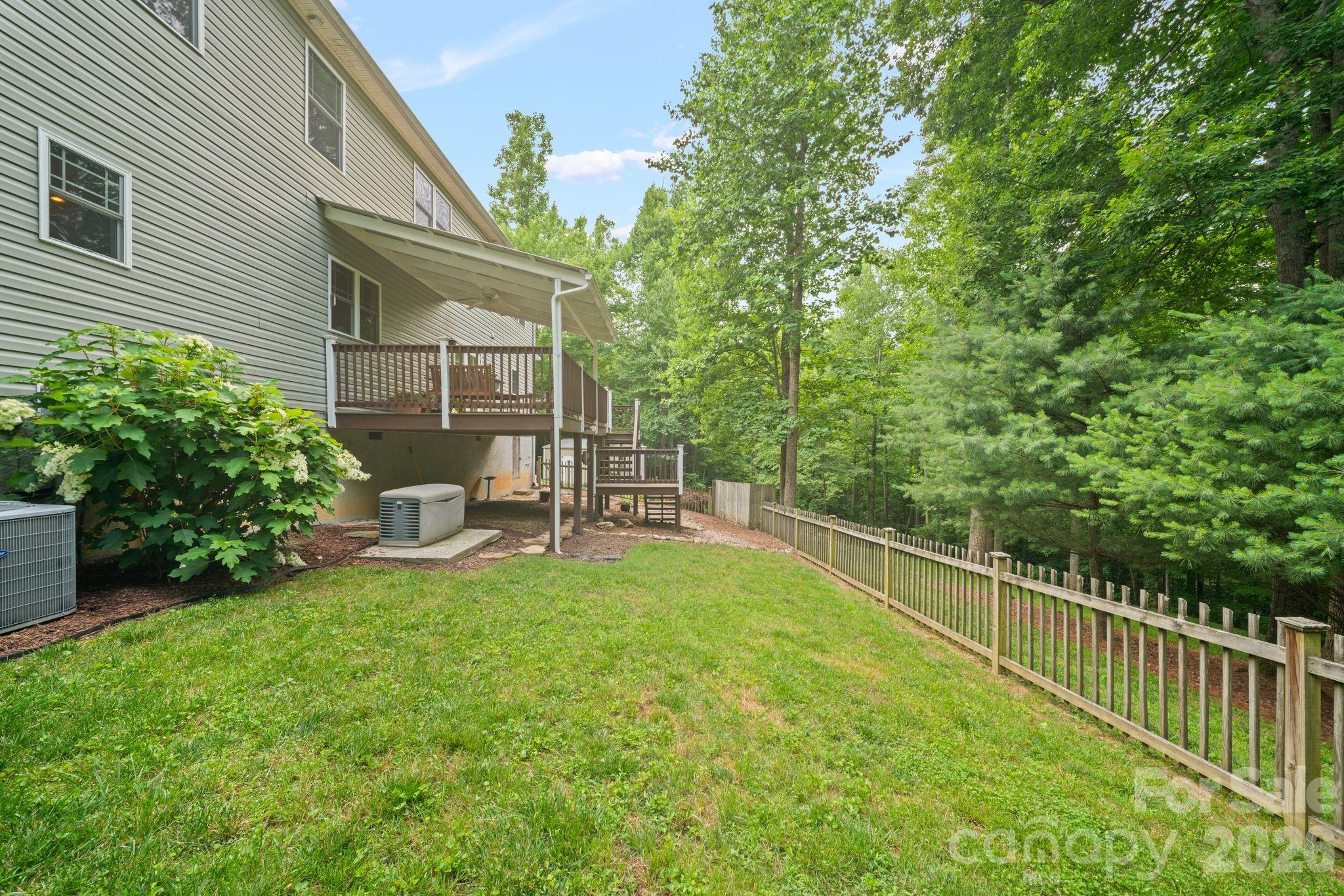 813 Beech Tree Place