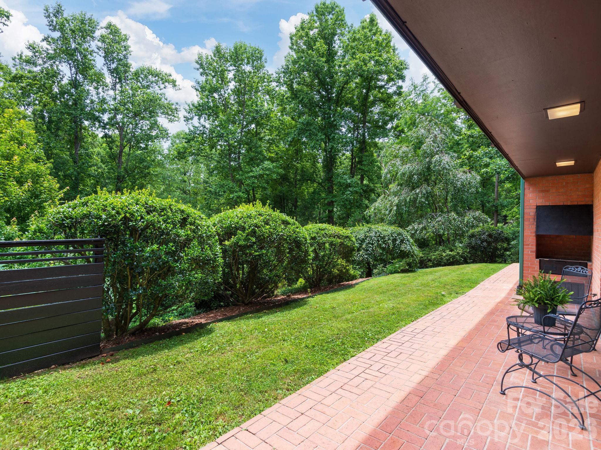 65 Cliff Drive