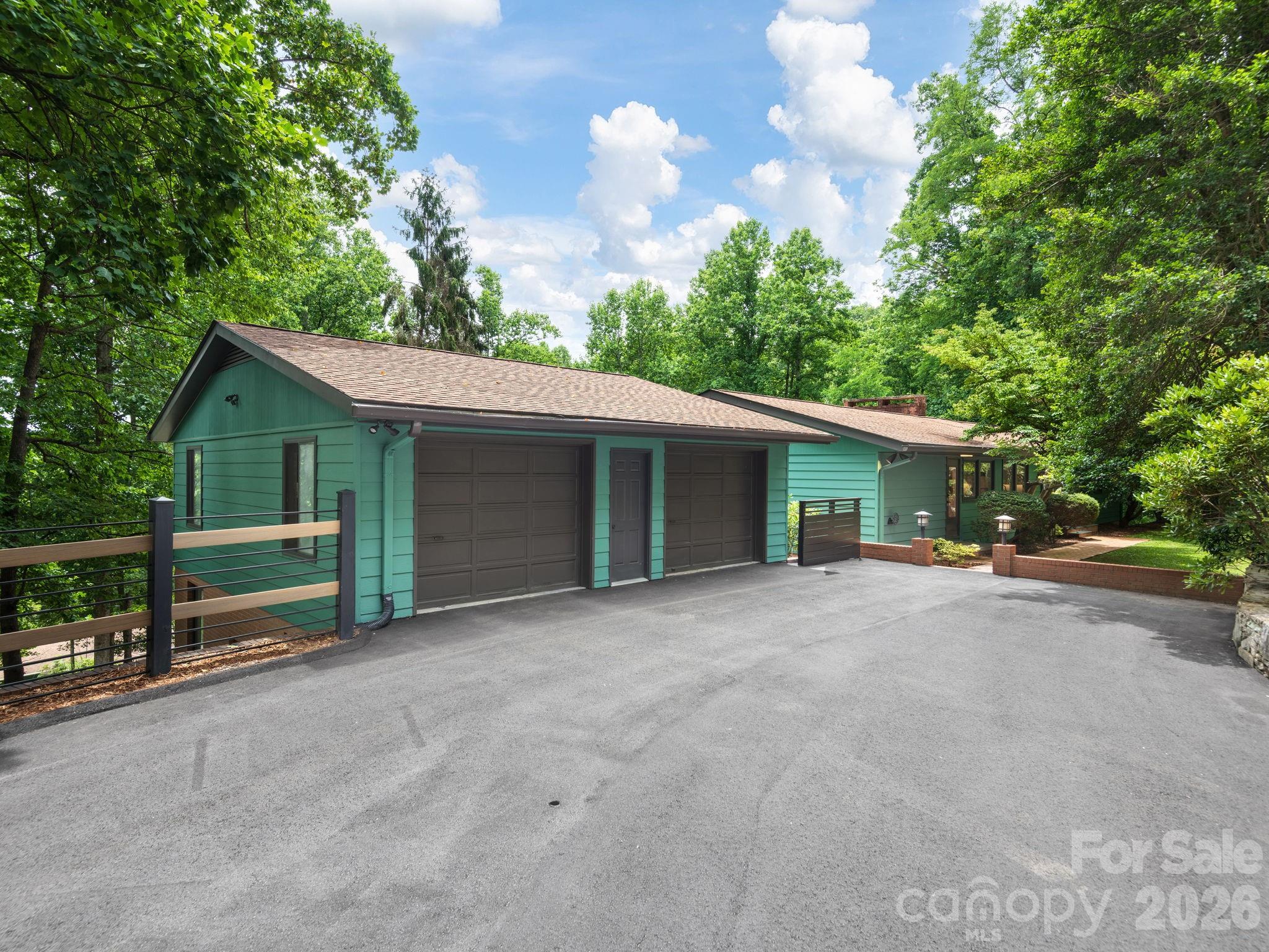 65 Cliff Drive