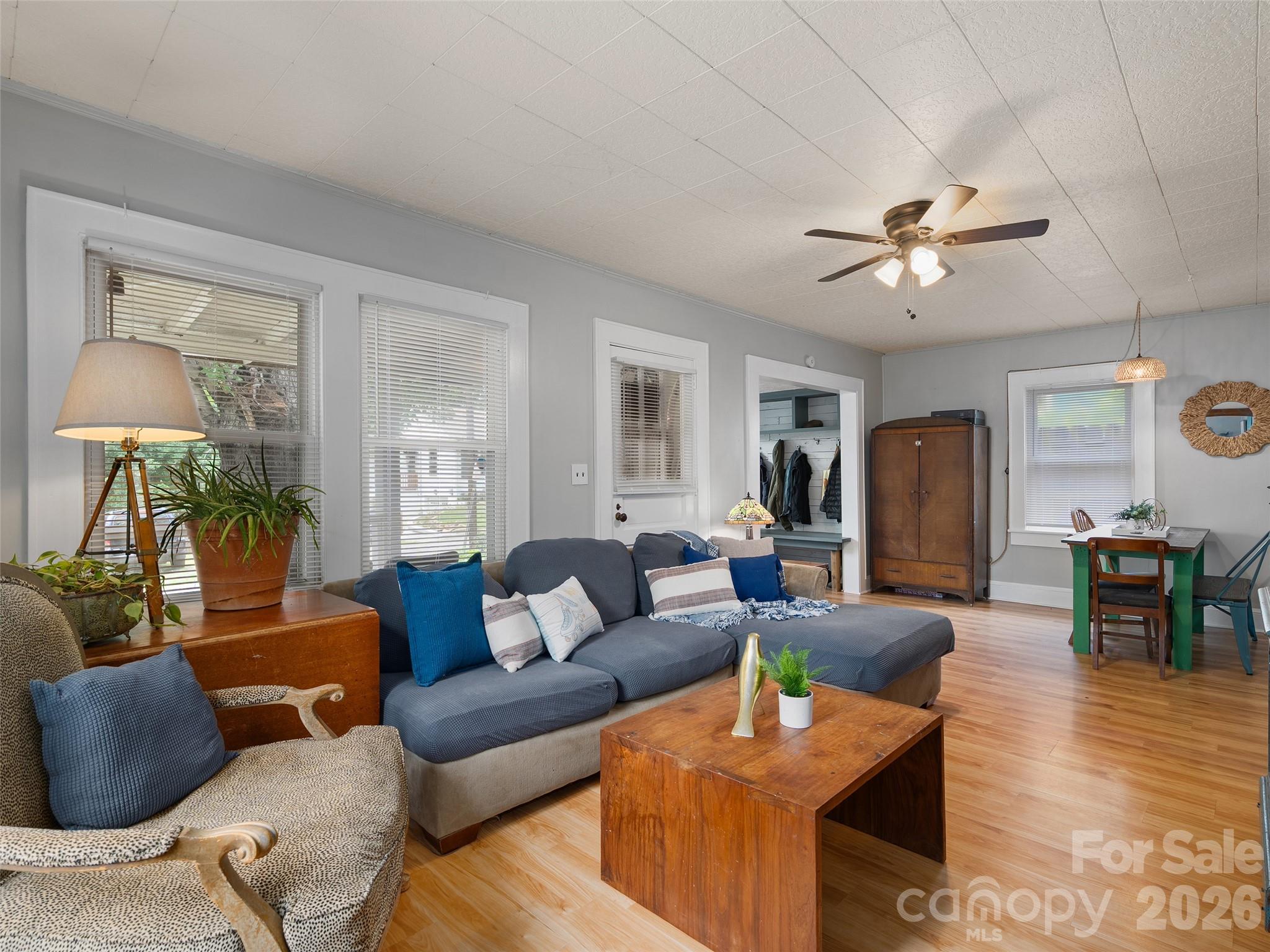 15 Craig Circle