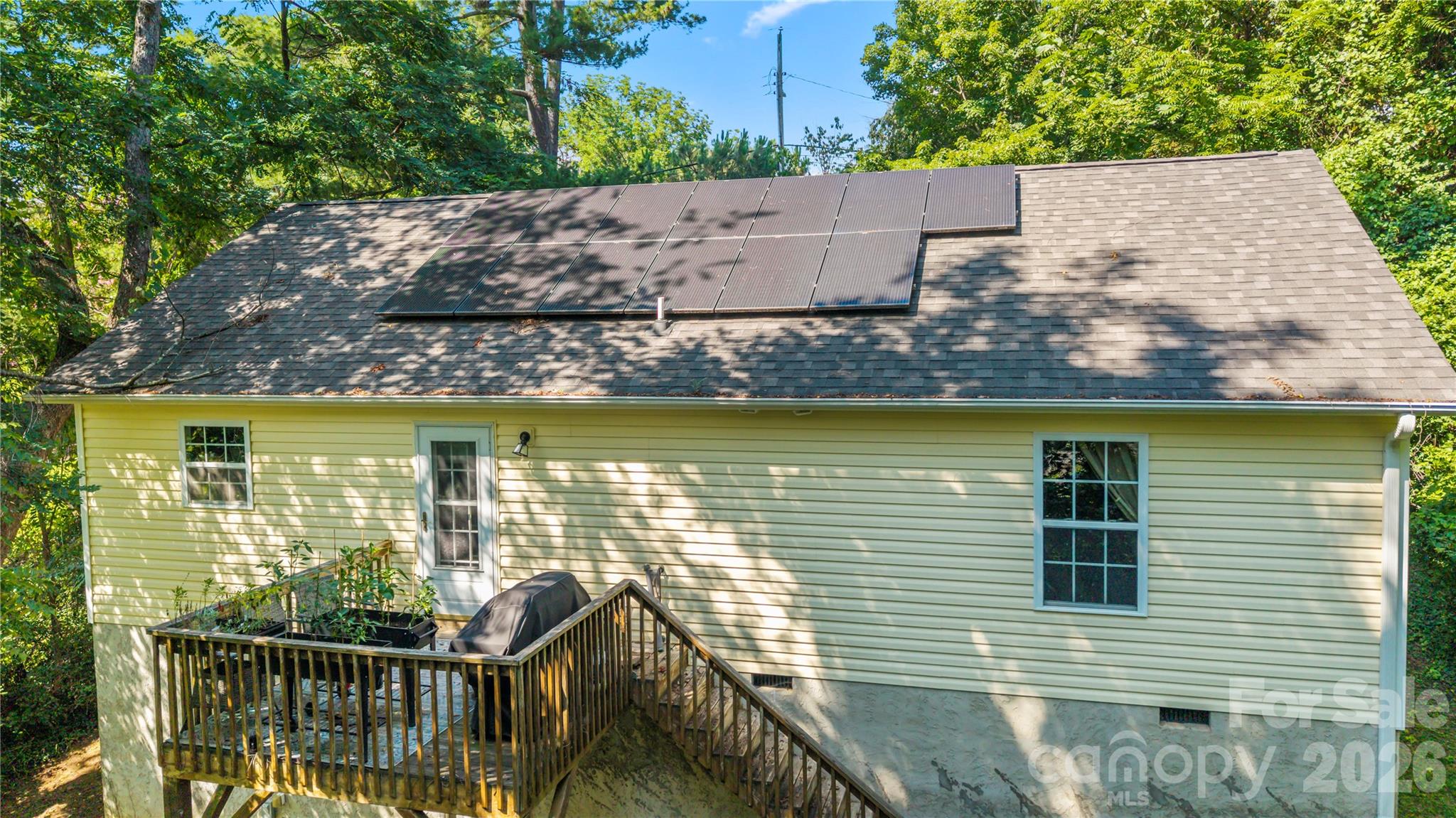 11 W Raleigh Road