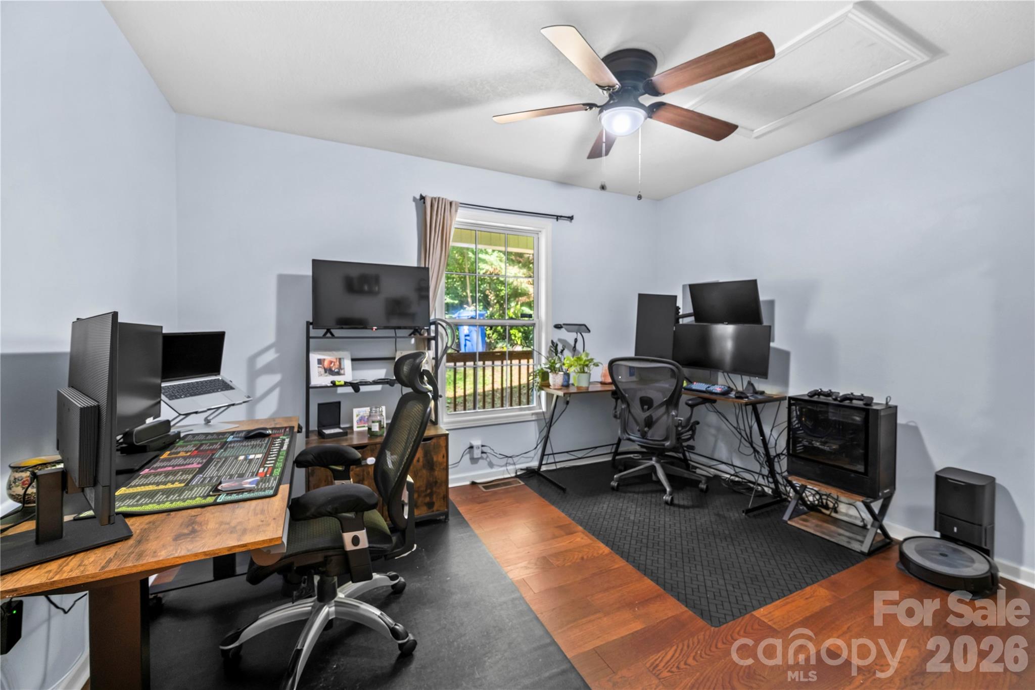 11 W Raleigh Road
