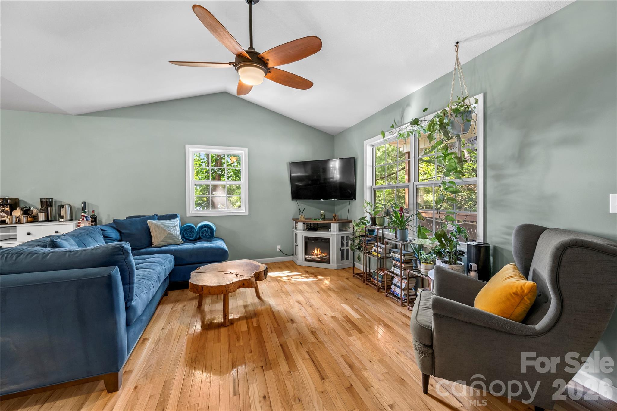 11 W Raleigh Road