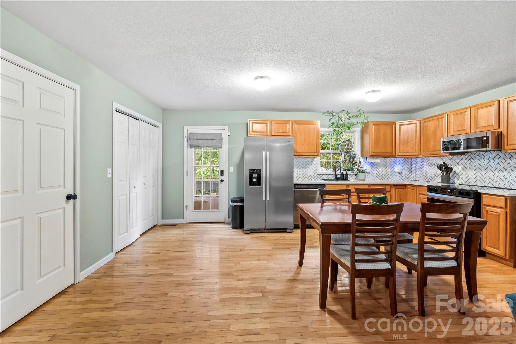 11 W Raleigh Road