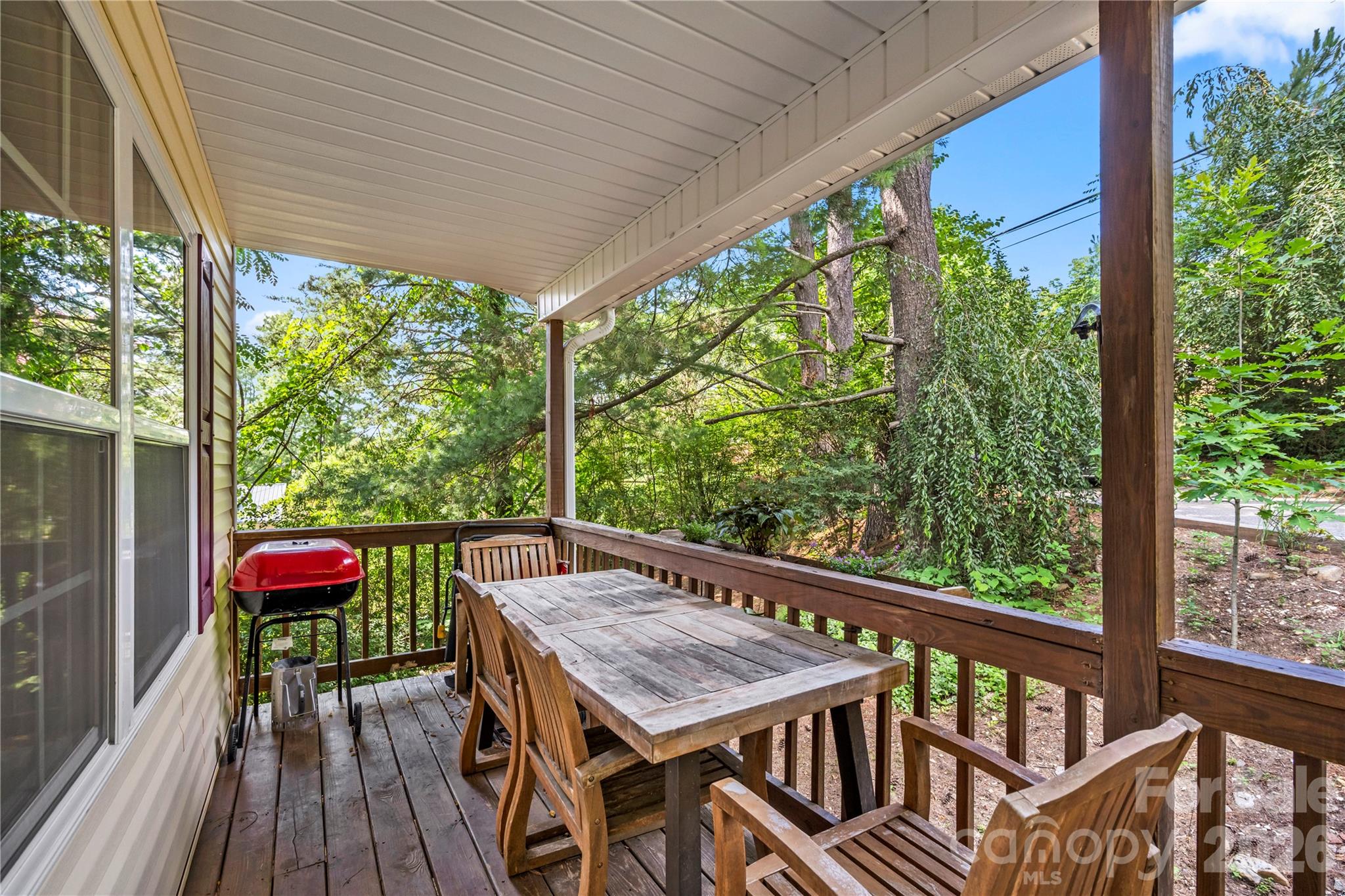 11 W Raleigh Road