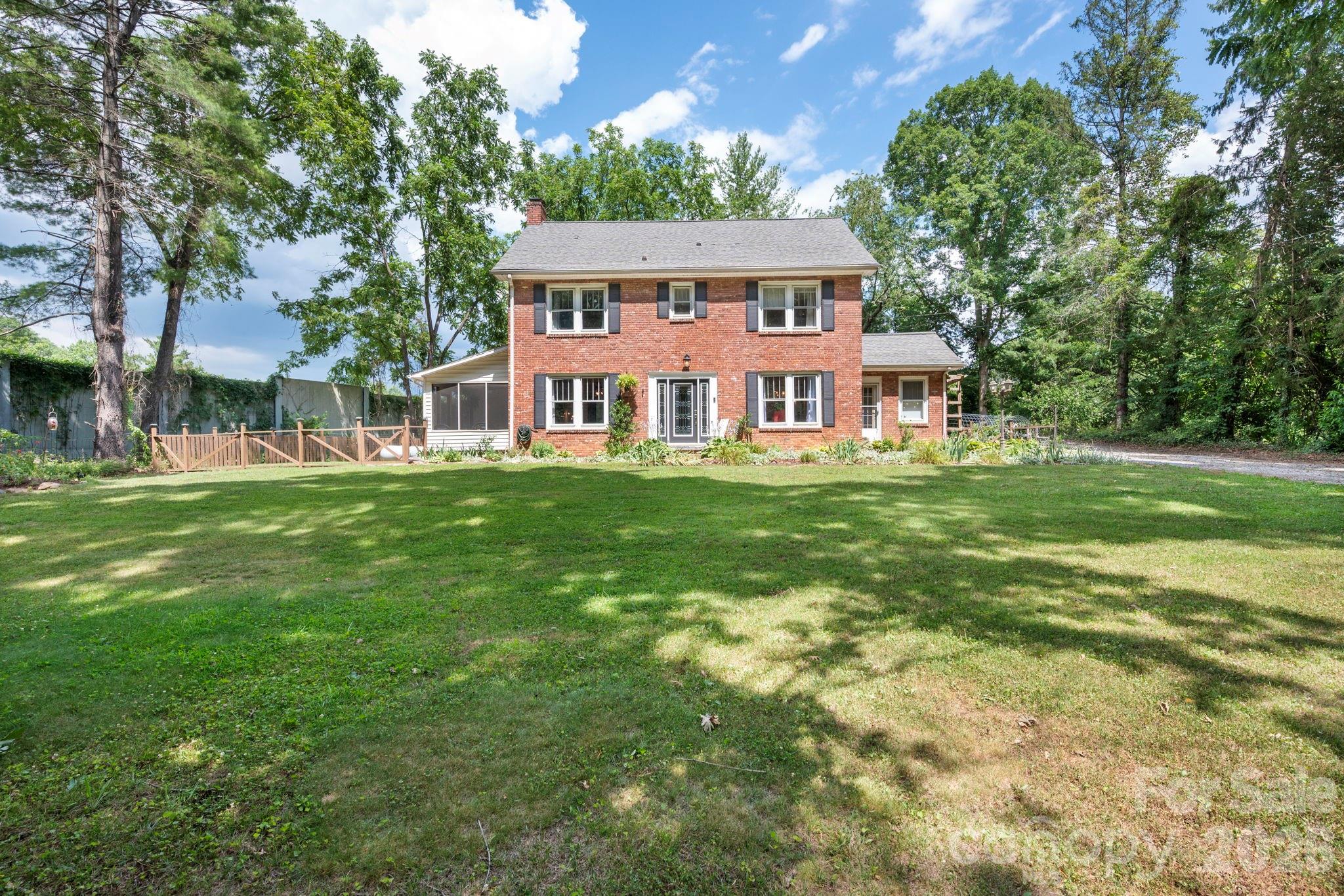 29 Chance Cove Lane