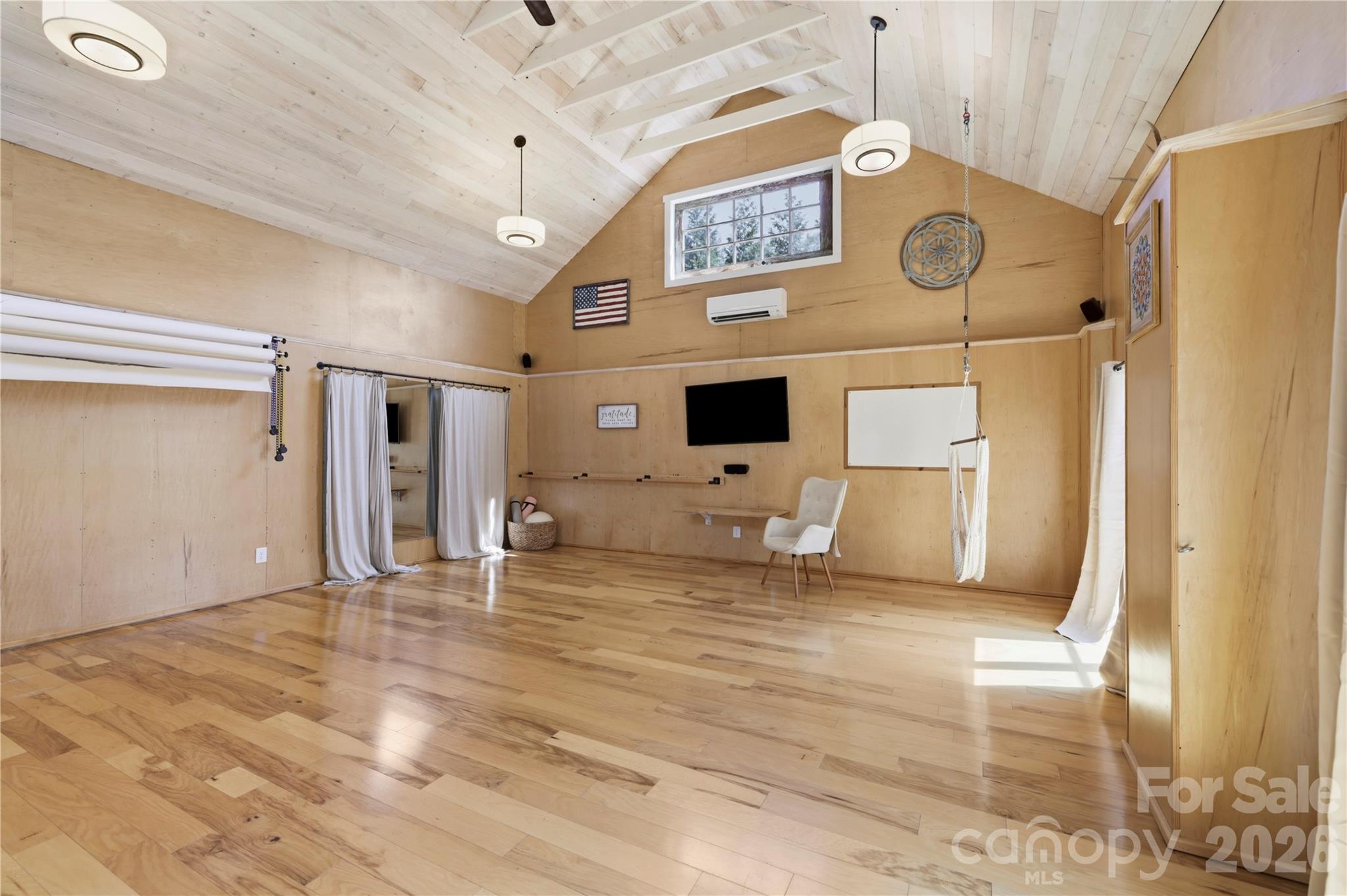 2252 Riceville Road