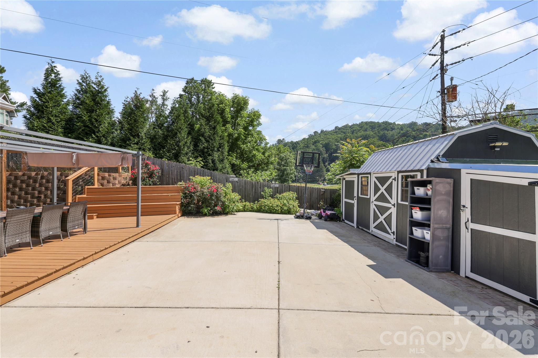 2252 Riceville Road