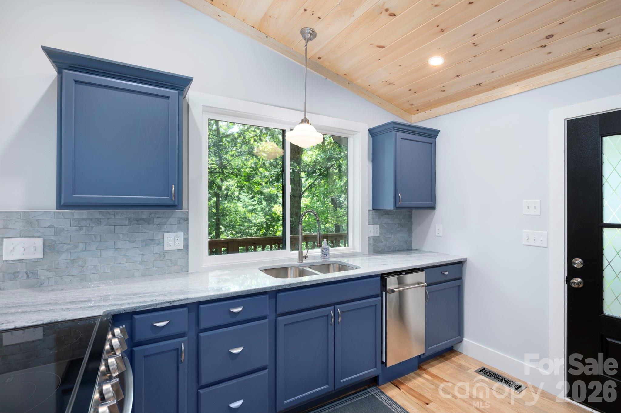 17 Woodhaven Place