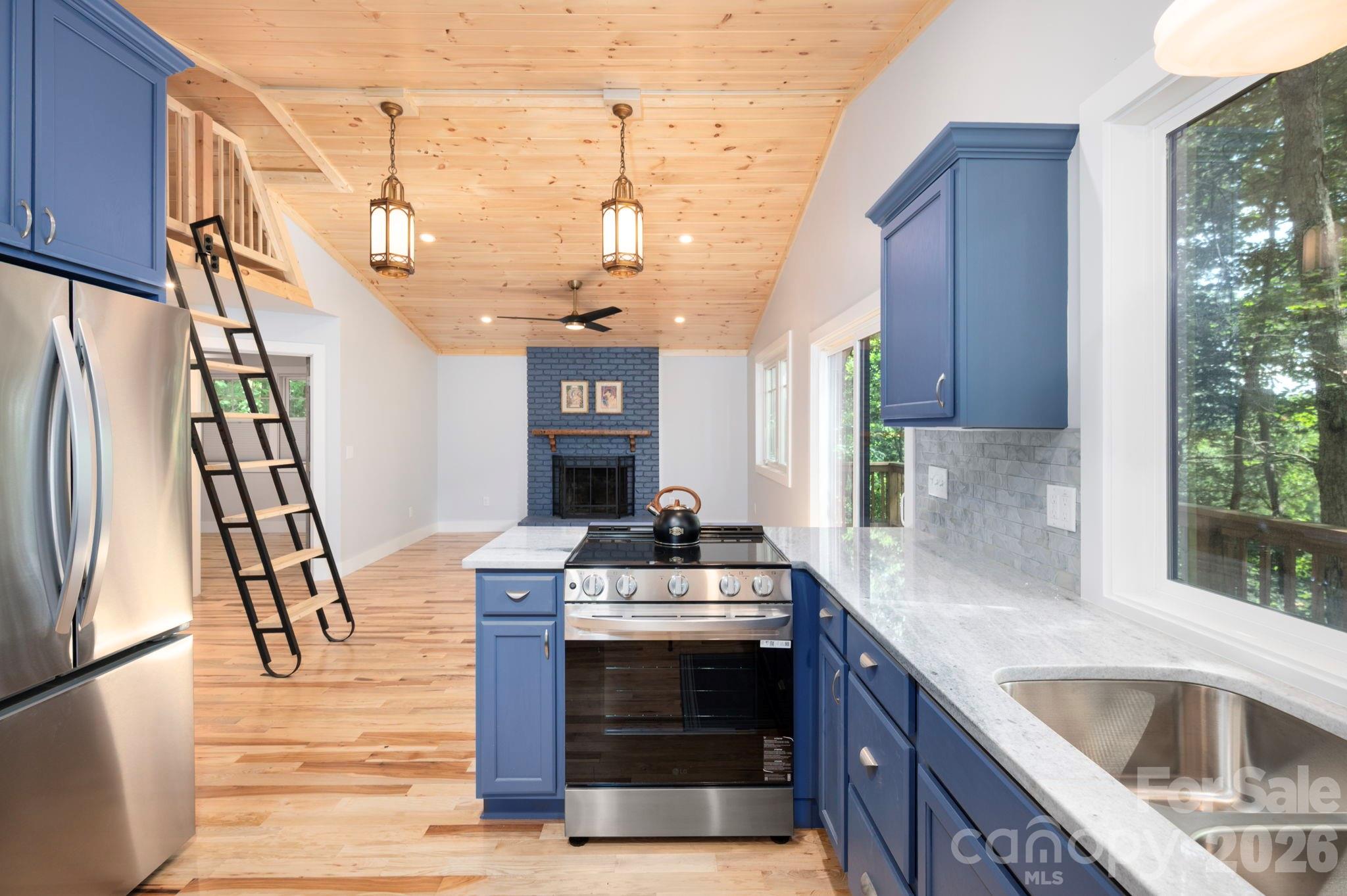 17 Woodhaven Place