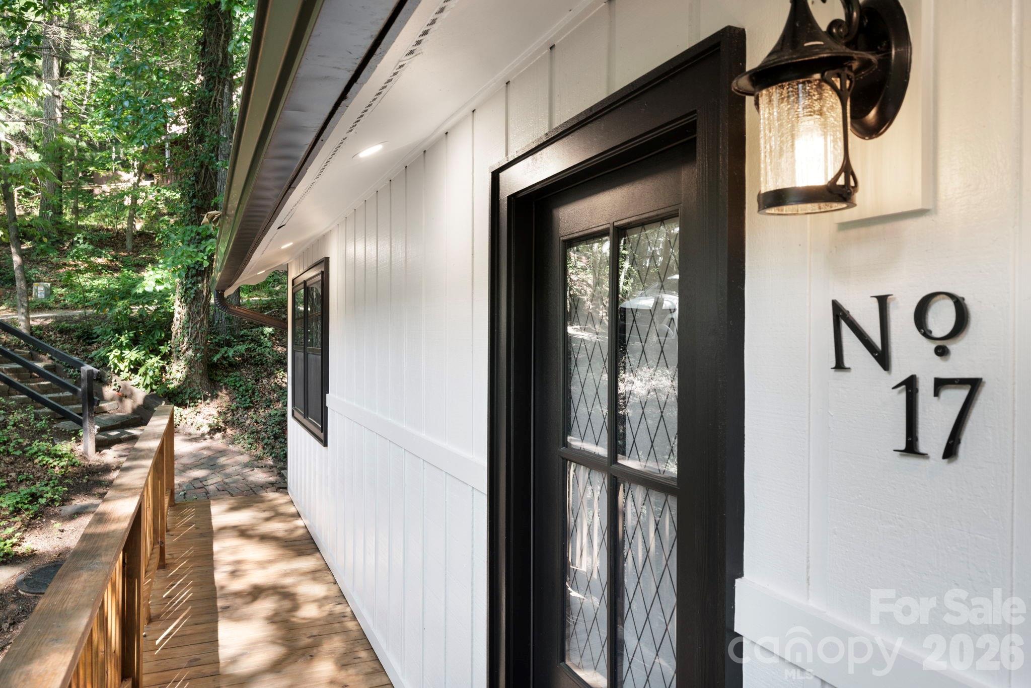 17 Woodhaven Place
