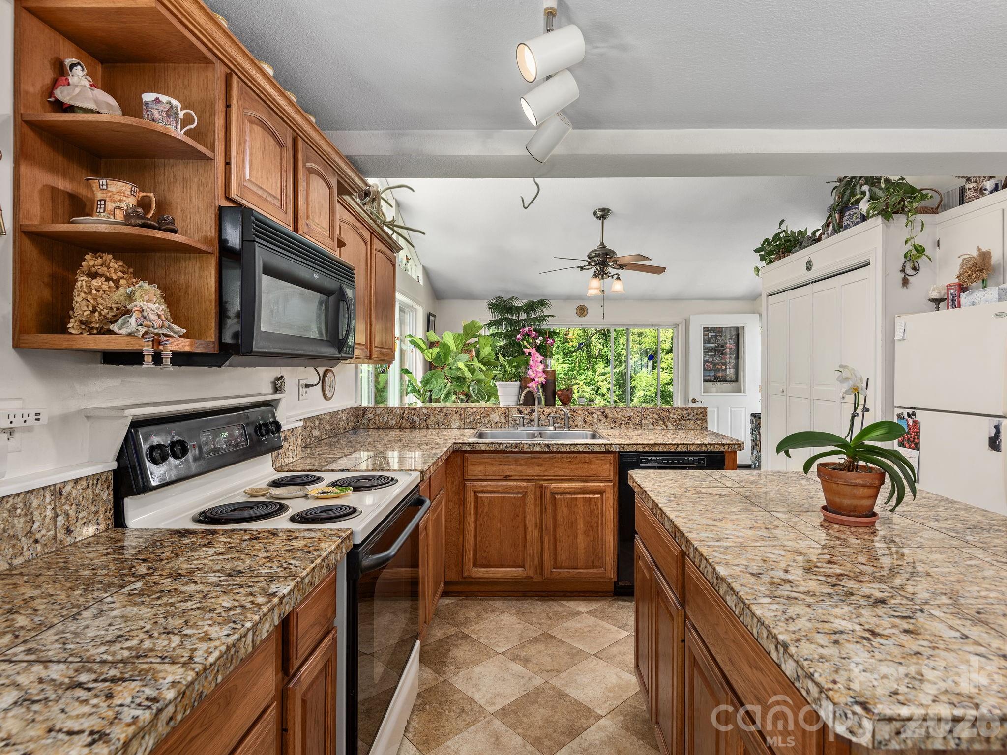 46 Perennial Ridge
