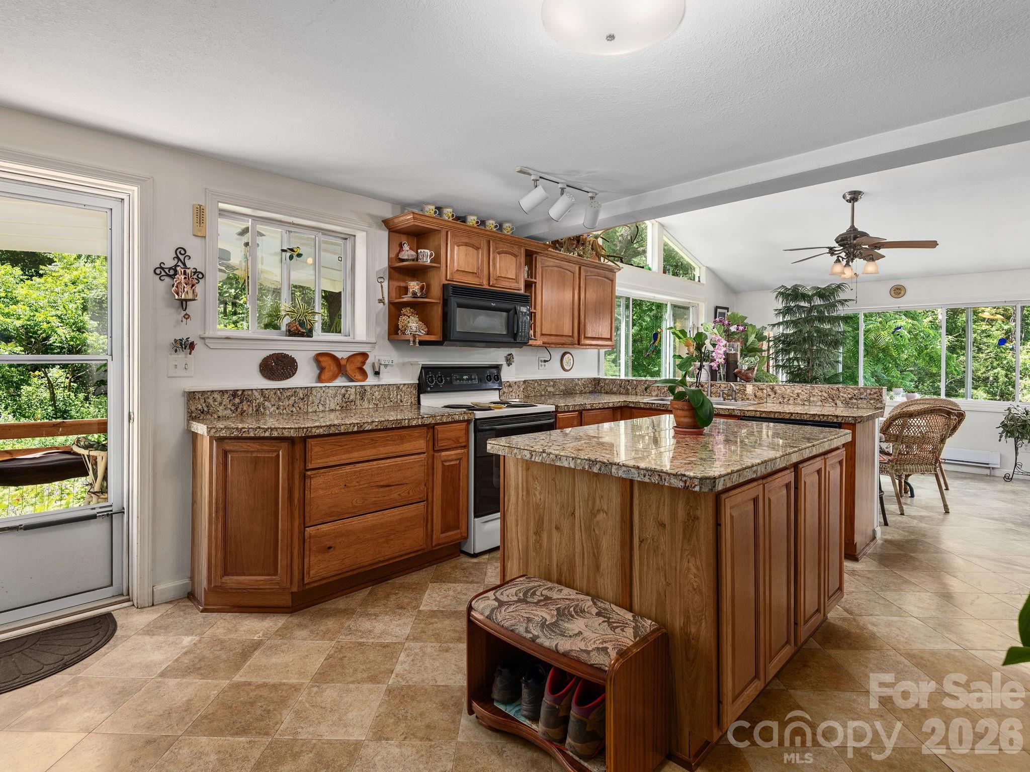 46 Perennial Ridge