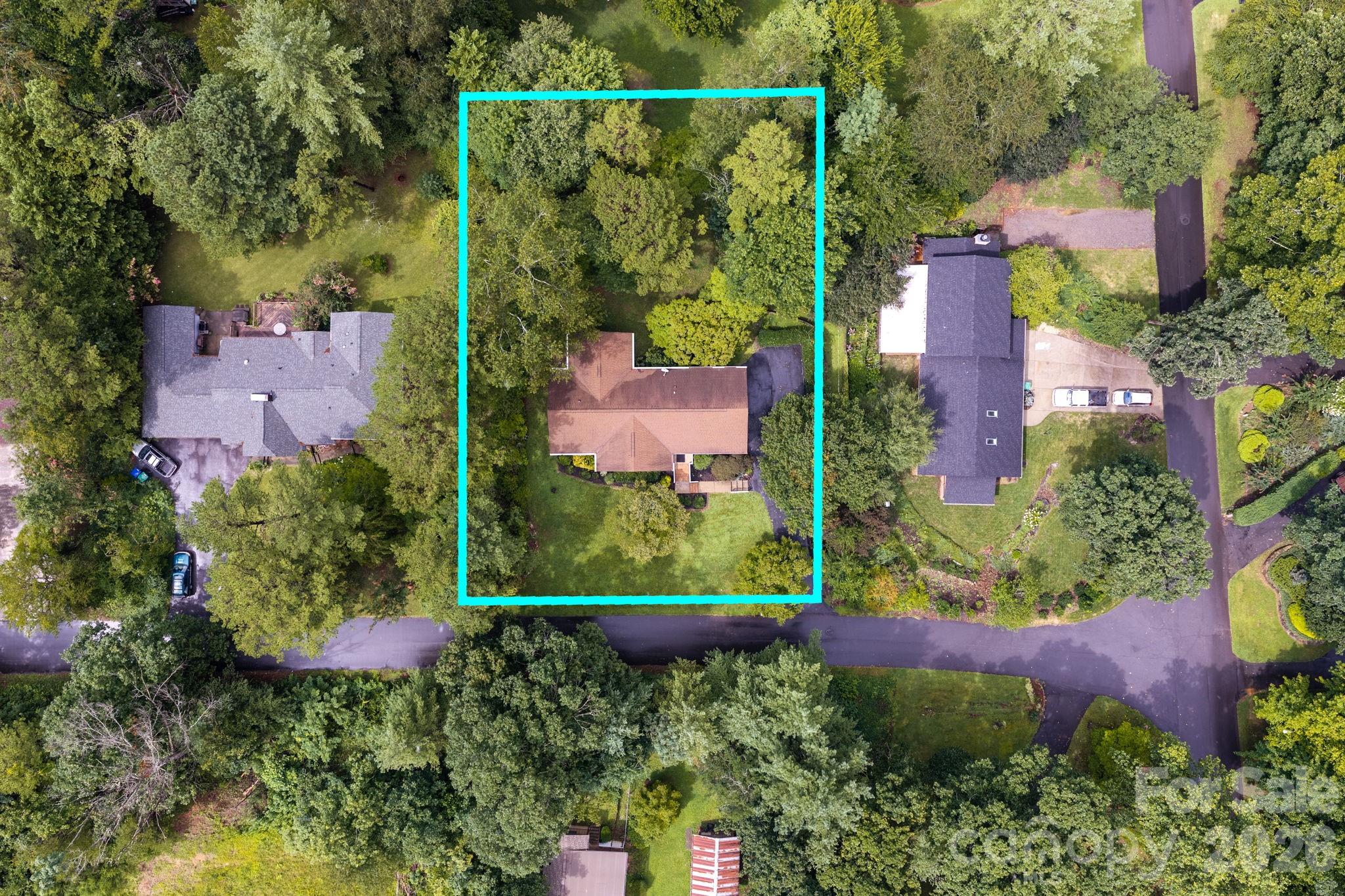 23 S Oaks Circle