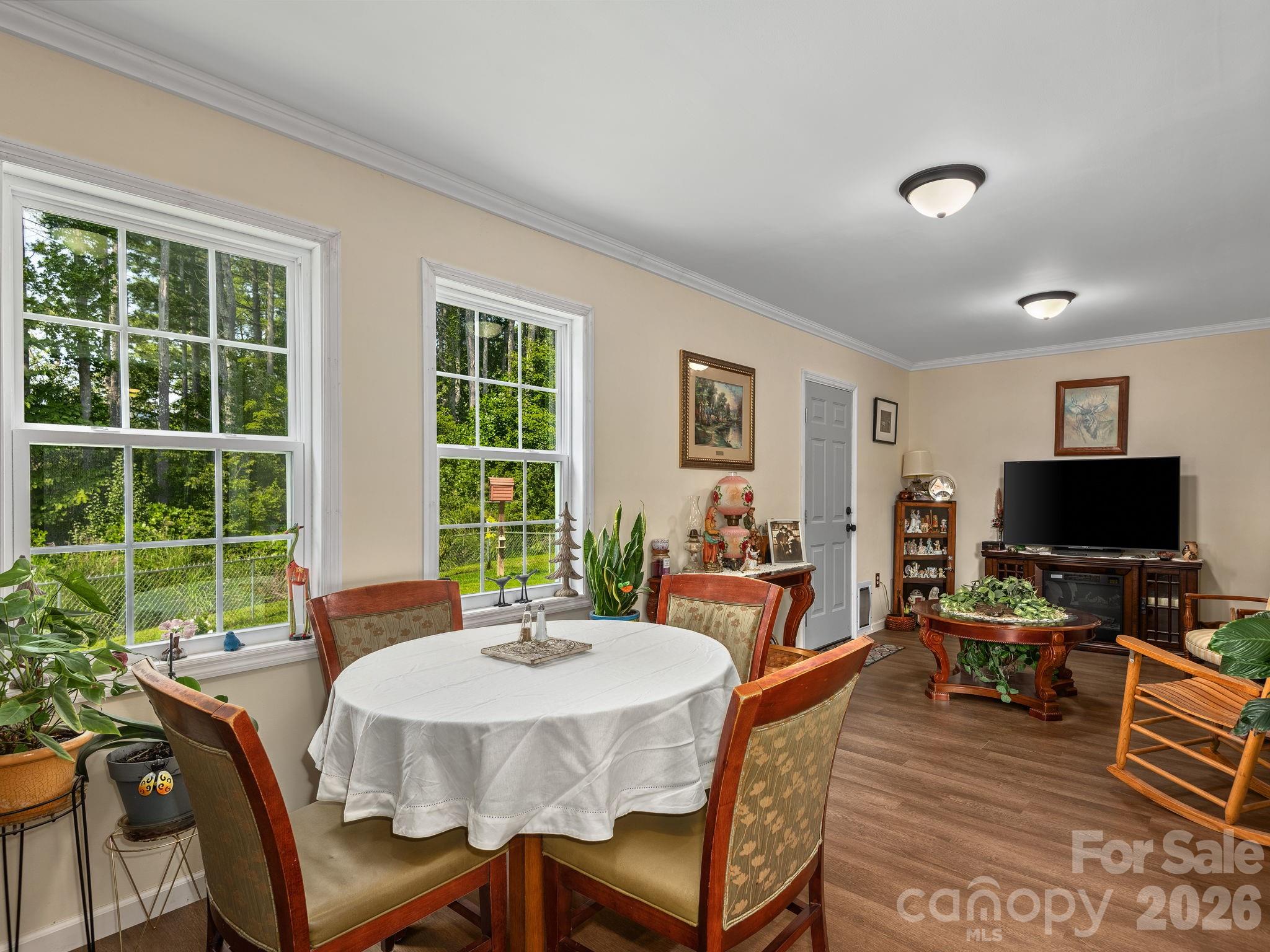 380 Green Acres Drive