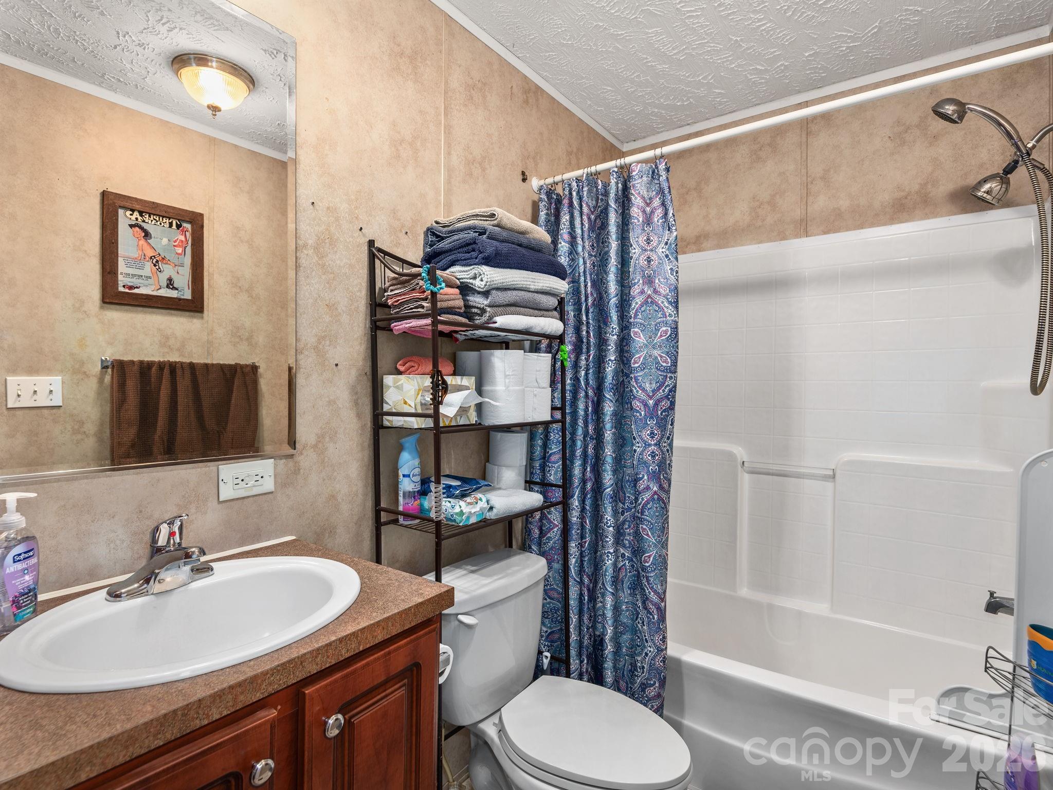 380 Green Acres Drive
