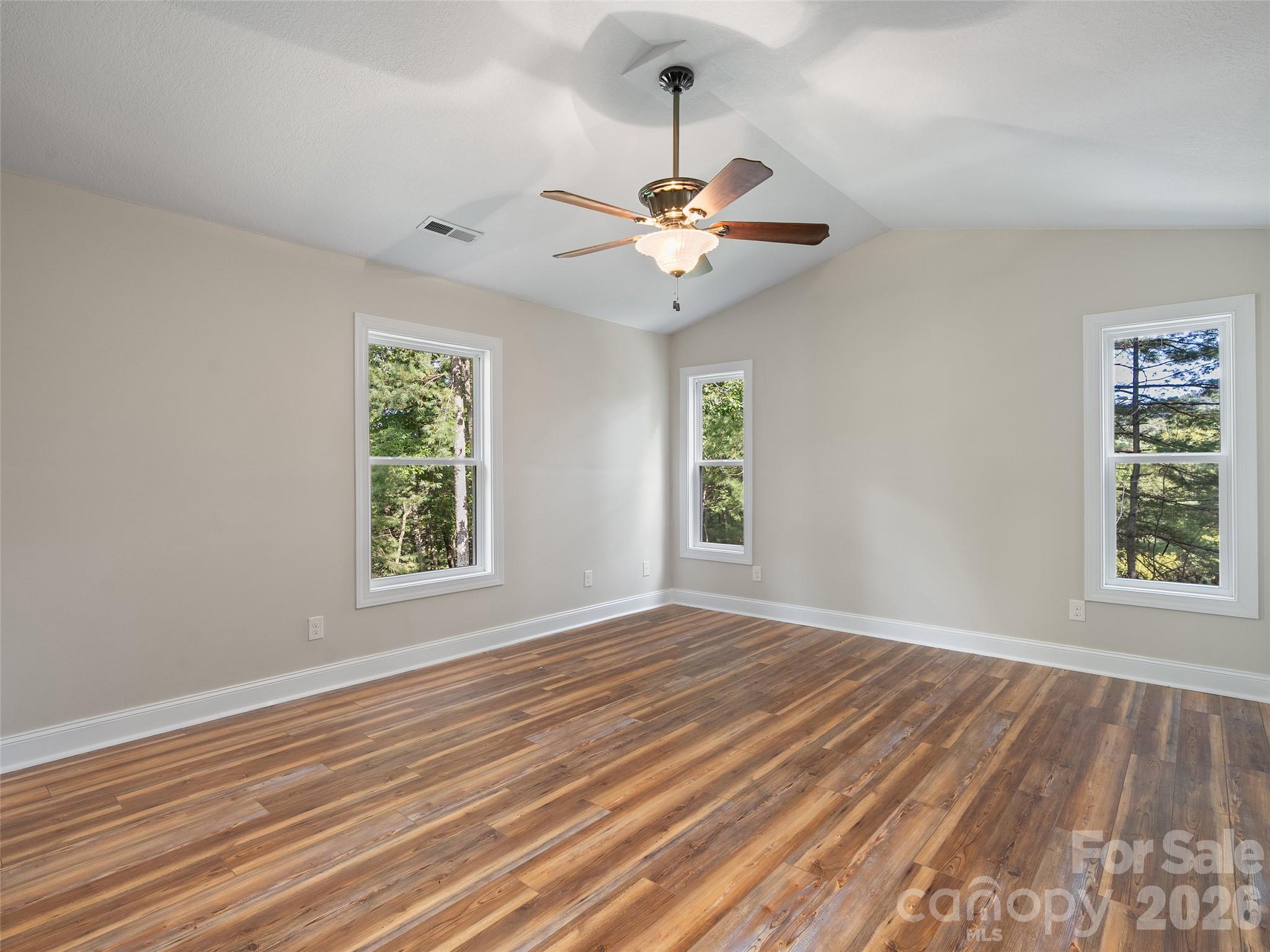 11 Tahchee Trail
