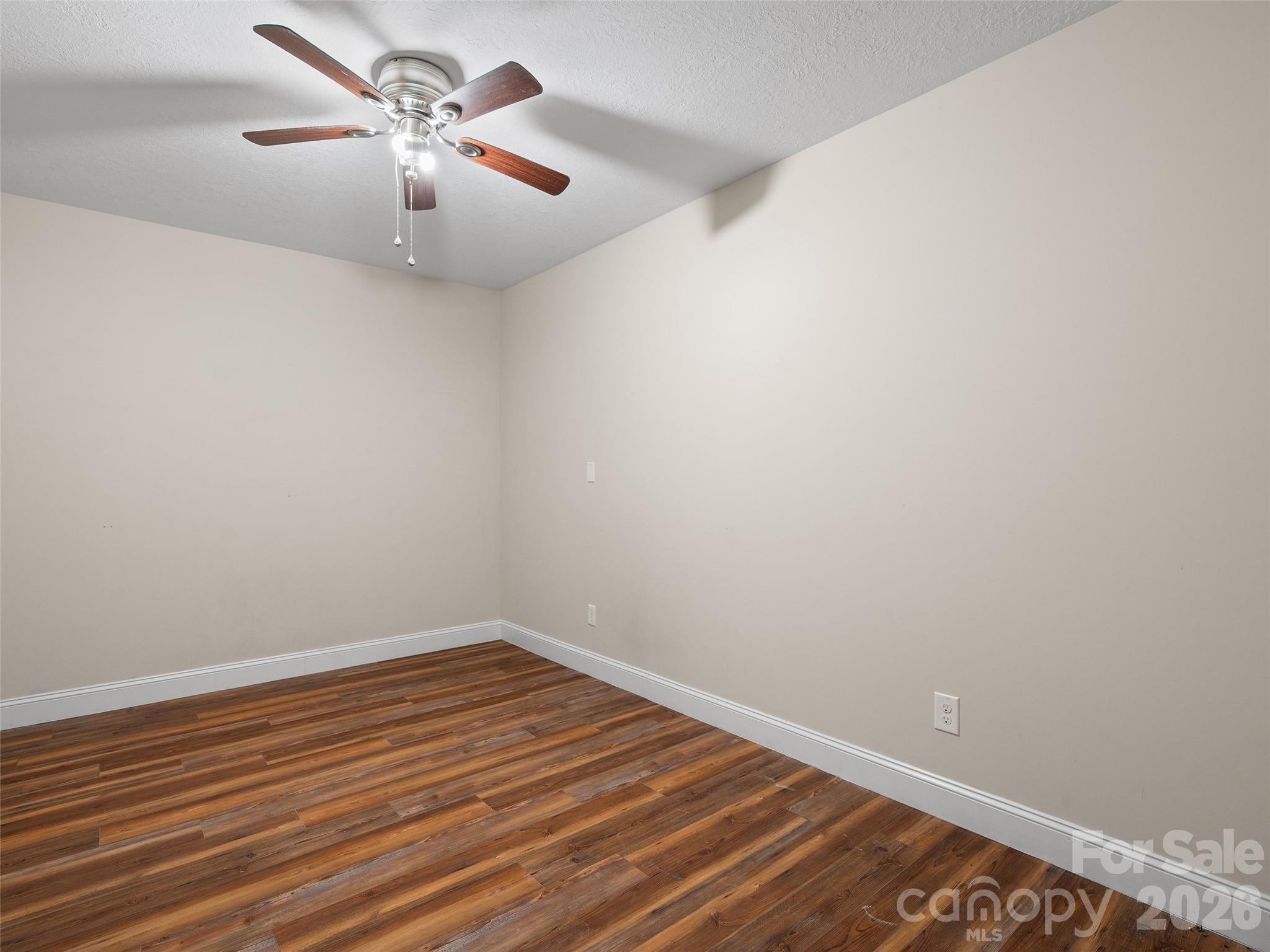 11 Tahchee Trail