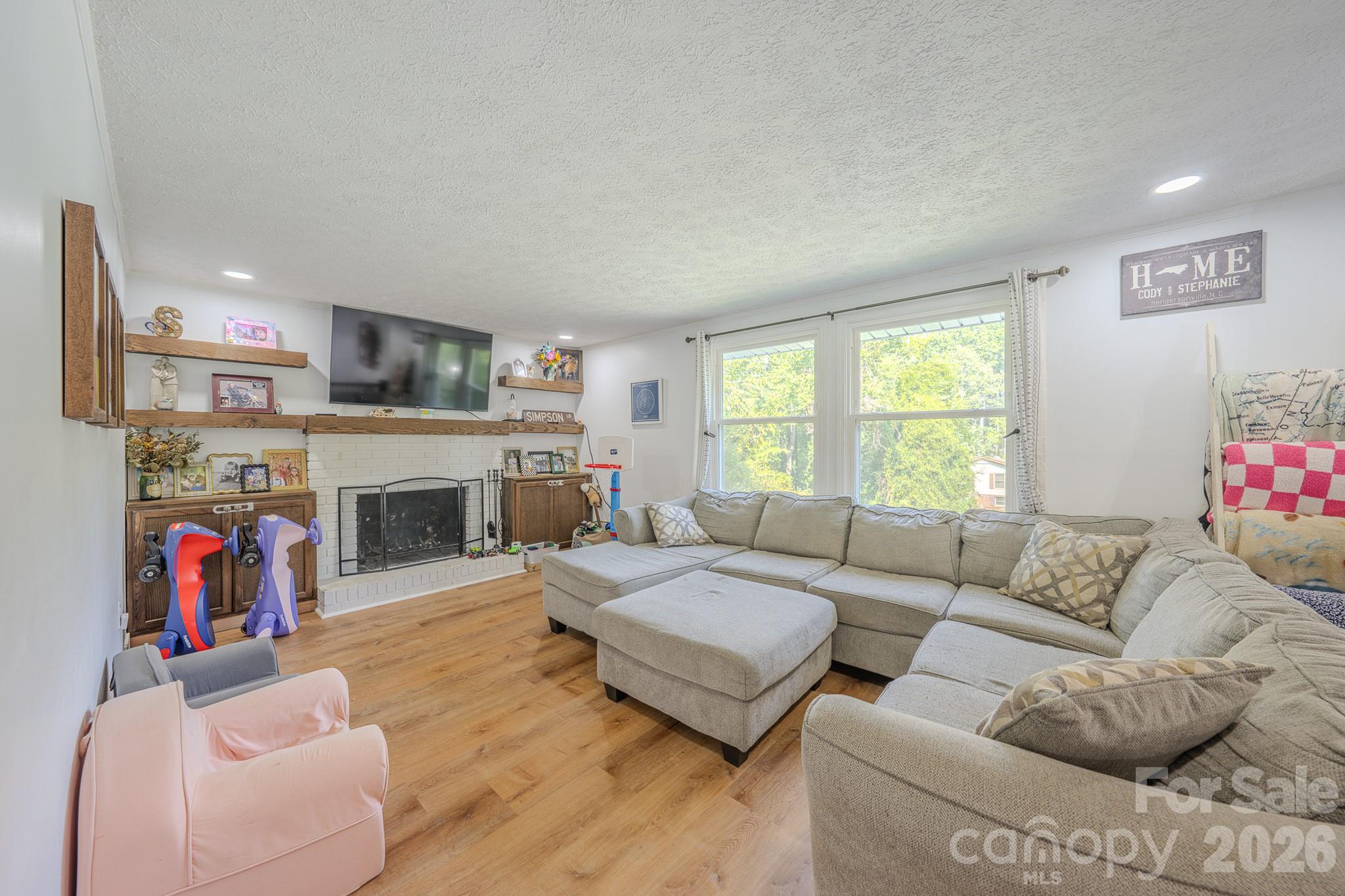 38 Ferenvilla Drive
