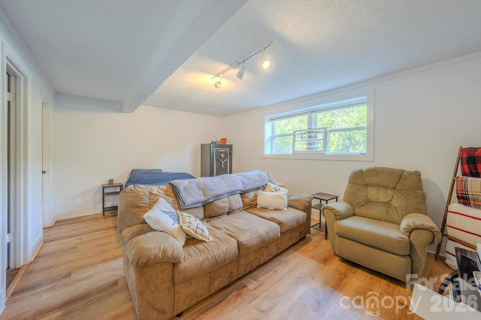 38 Ferenvilla Drive
