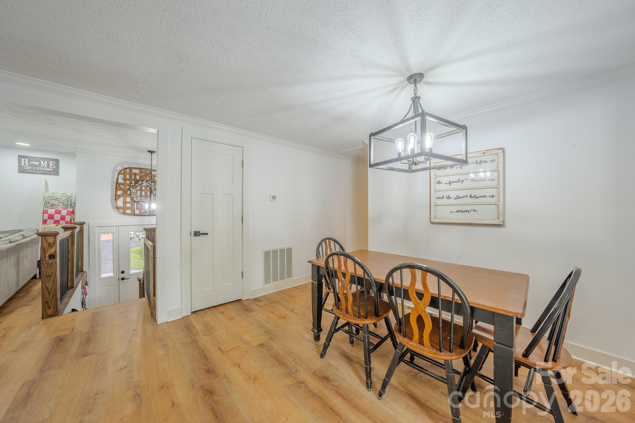 38 Ferenvilla Drive