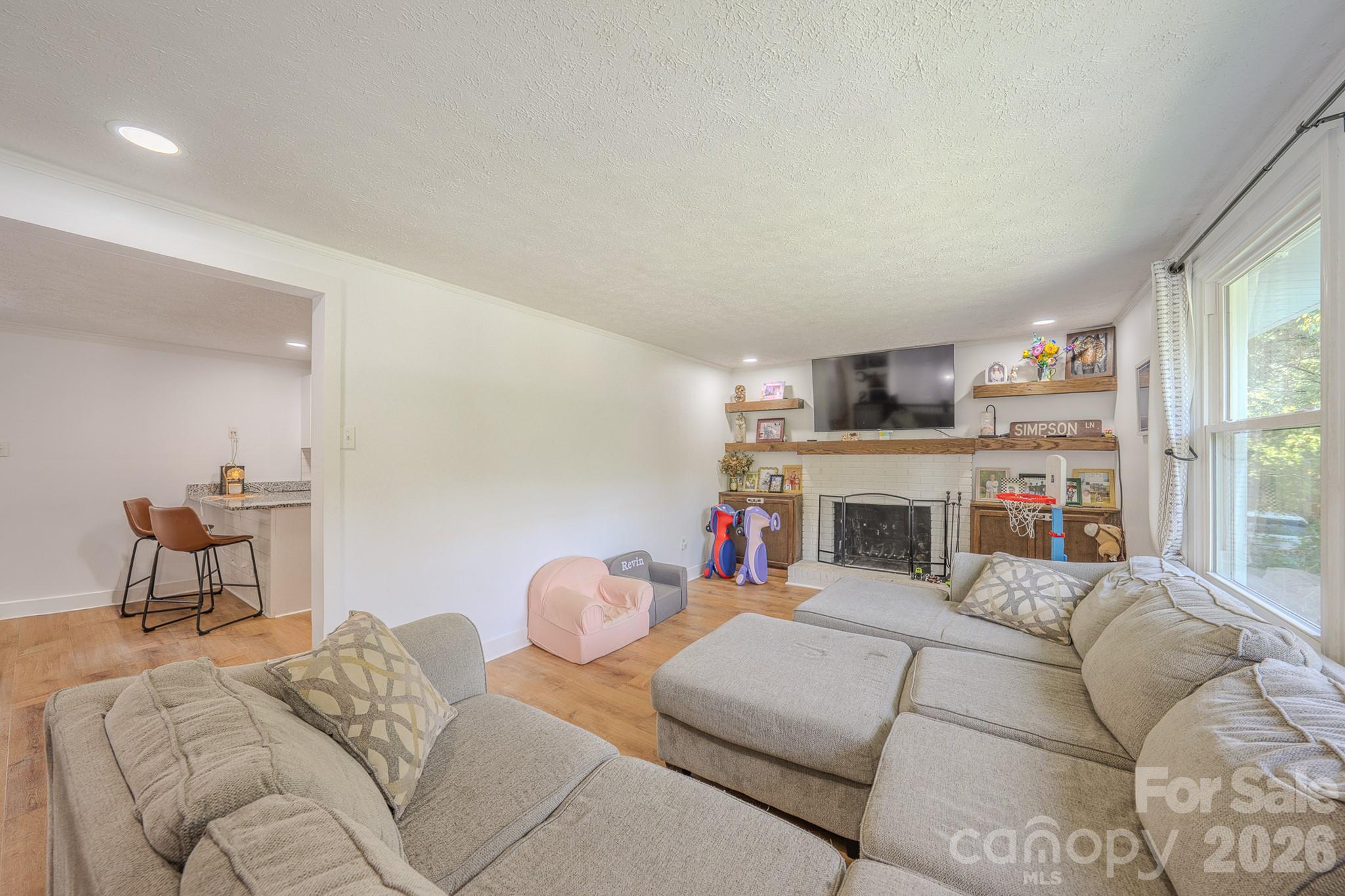 38 Ferenvilla Drive