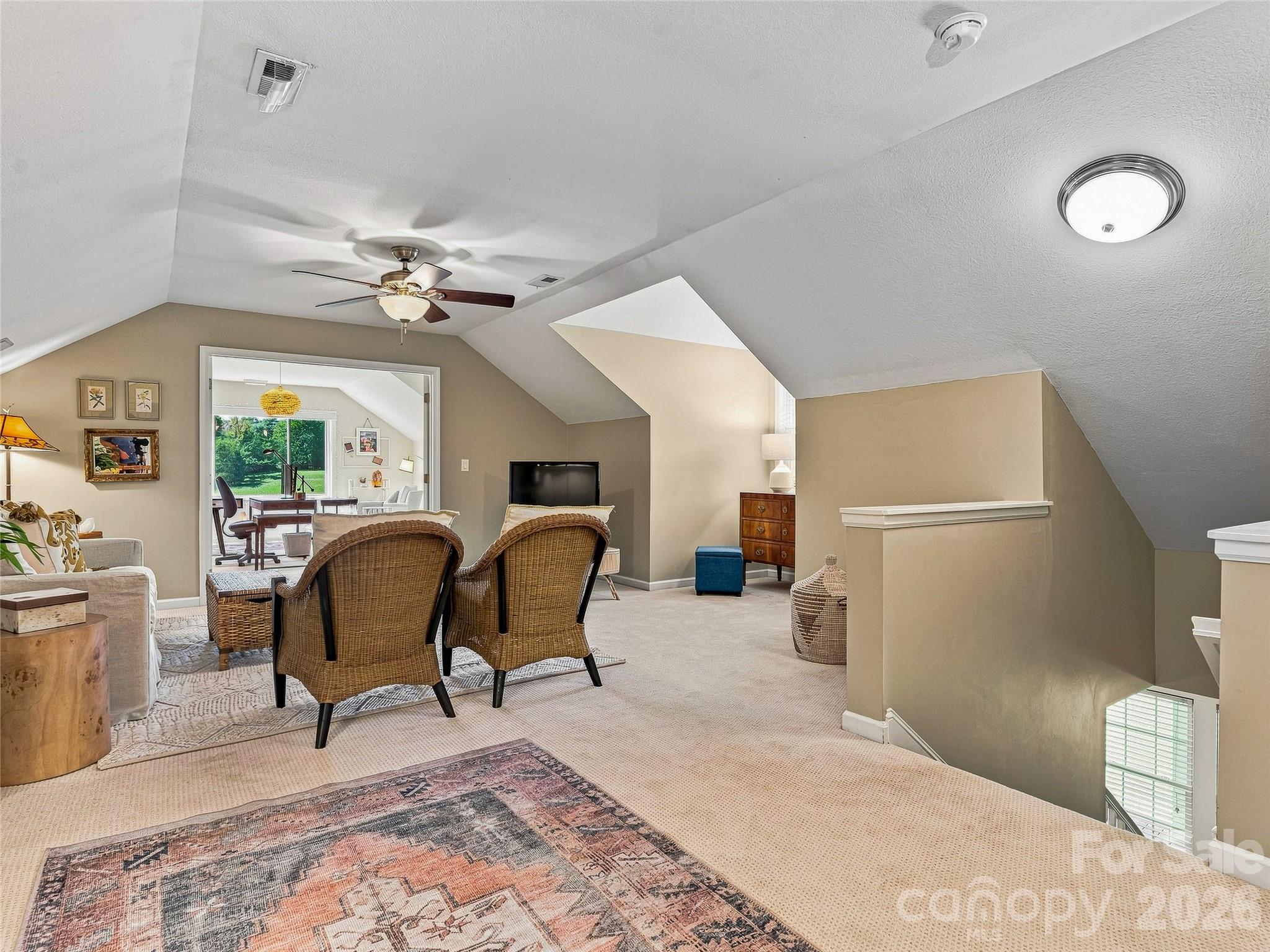 34 Ridge Glen Lane