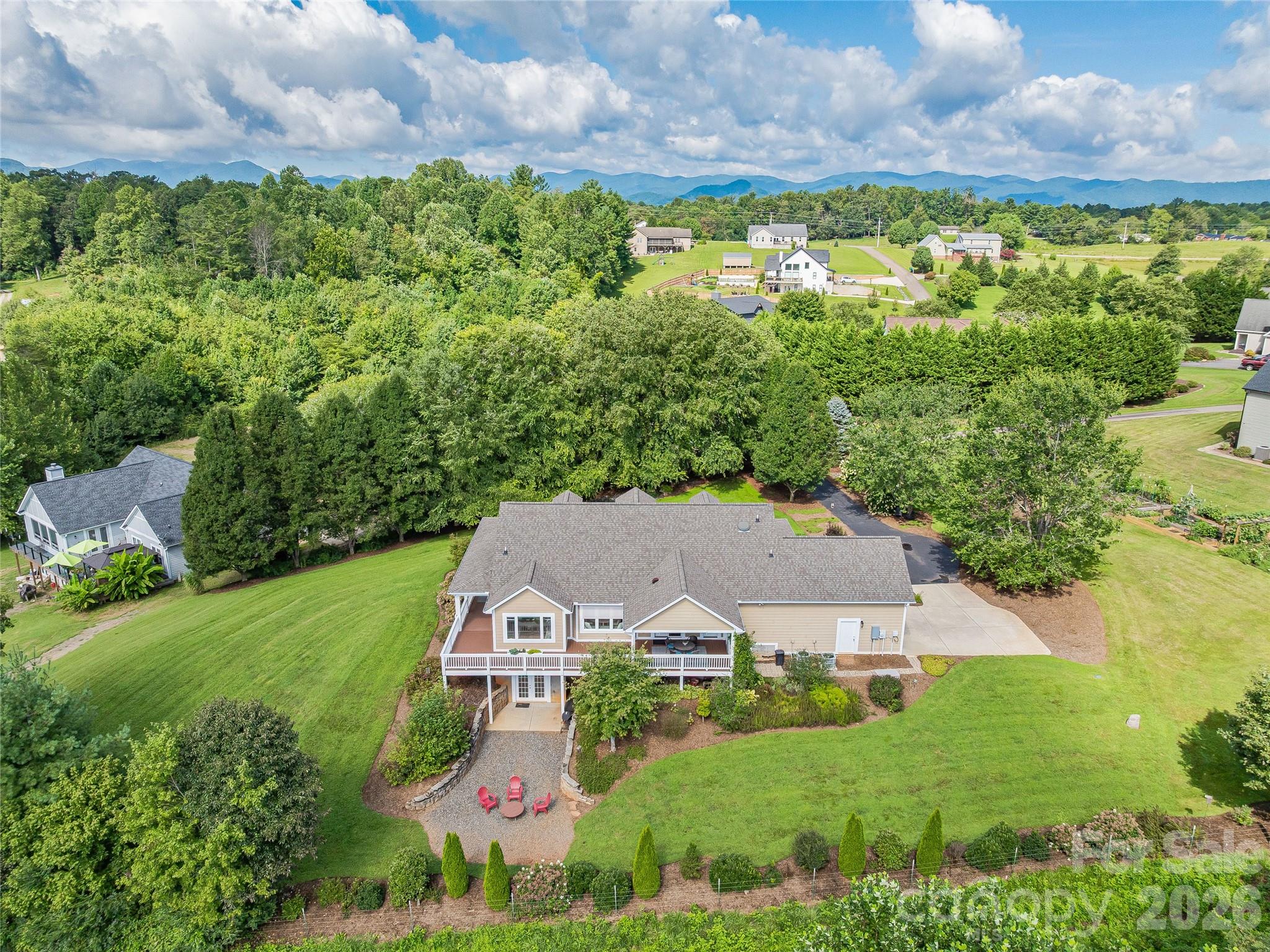 34 Ridge Glen Lane