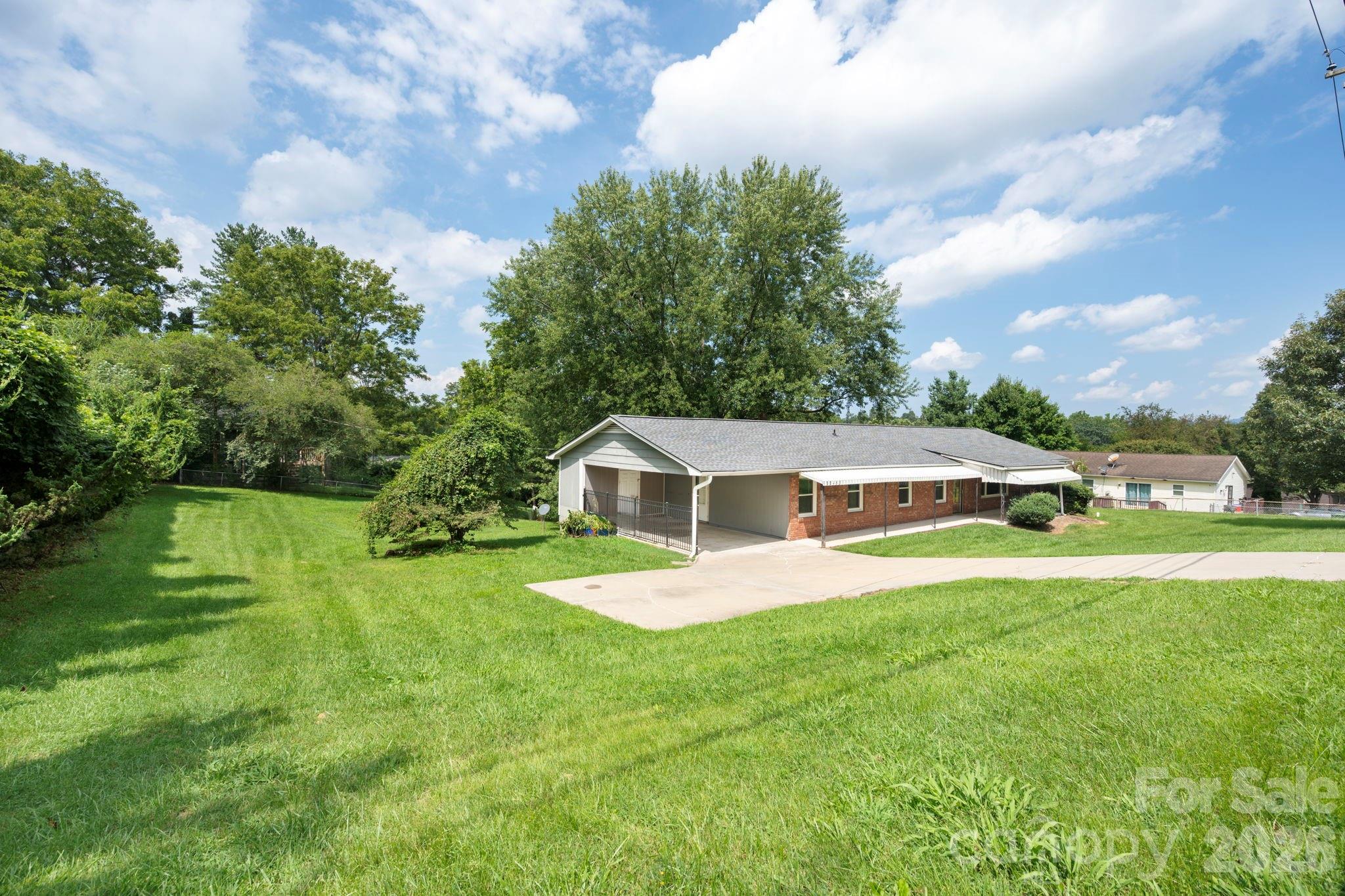 483 Caribou Road