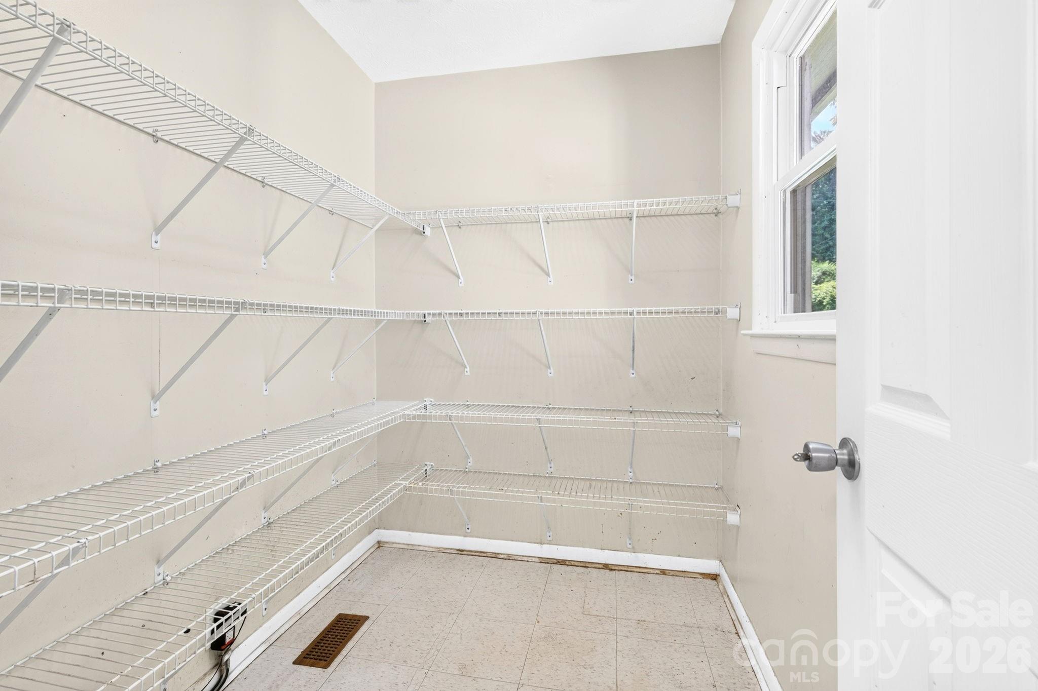 483 Caribou Road