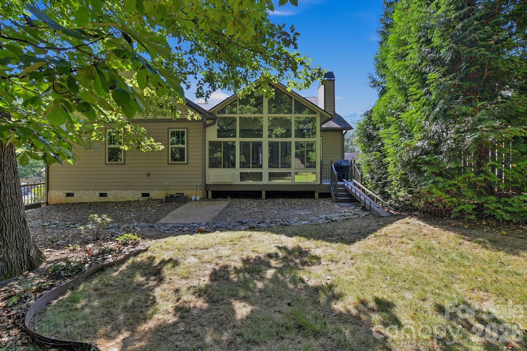 323 Fennel Dun Circle