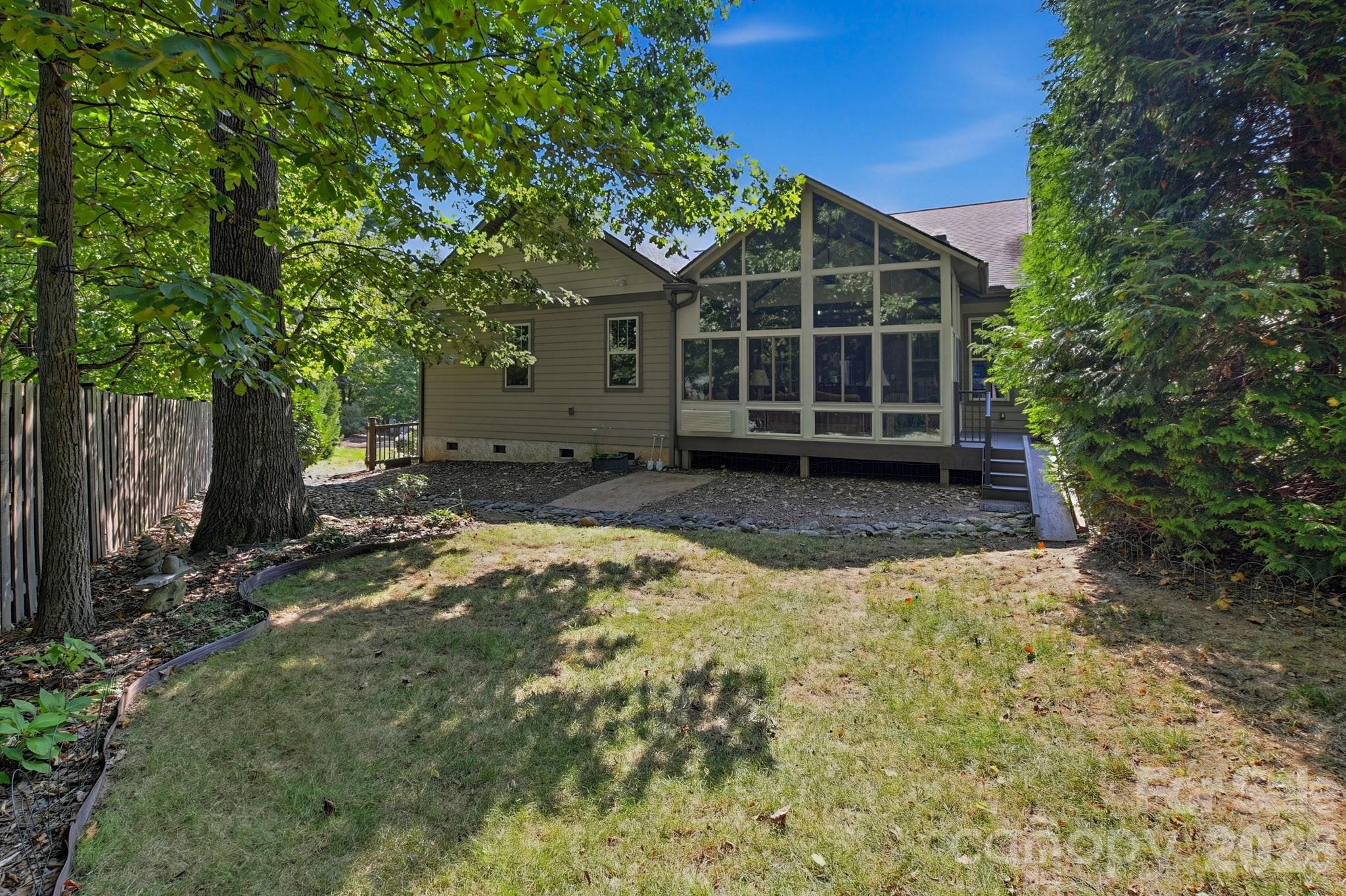 323 Fennel Dun Circle