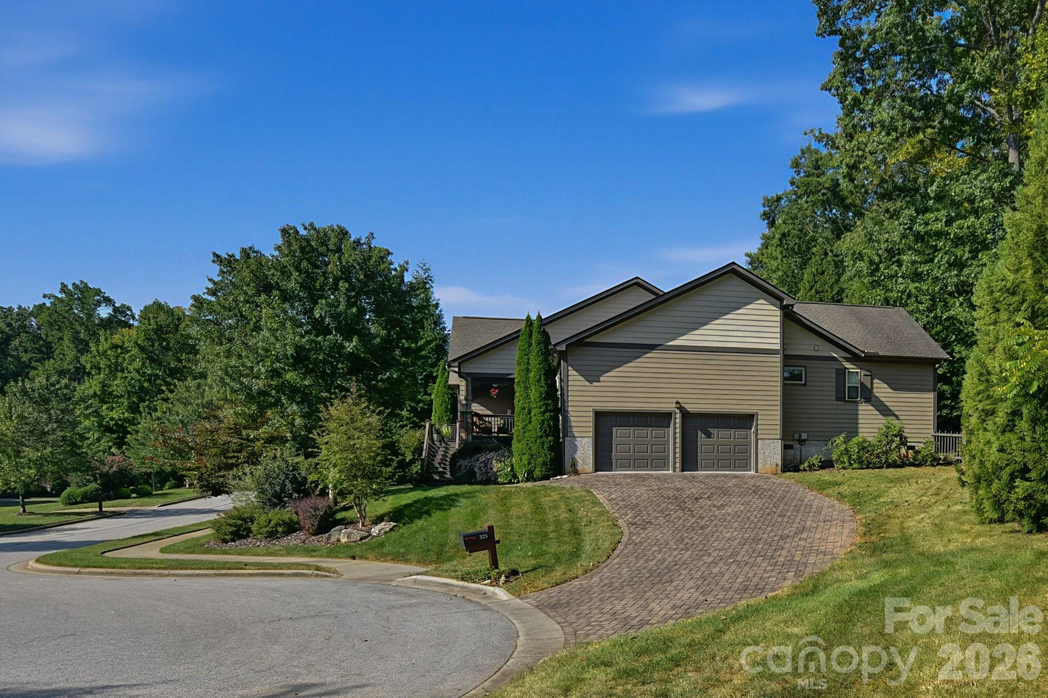323 Fennel Dun Circle