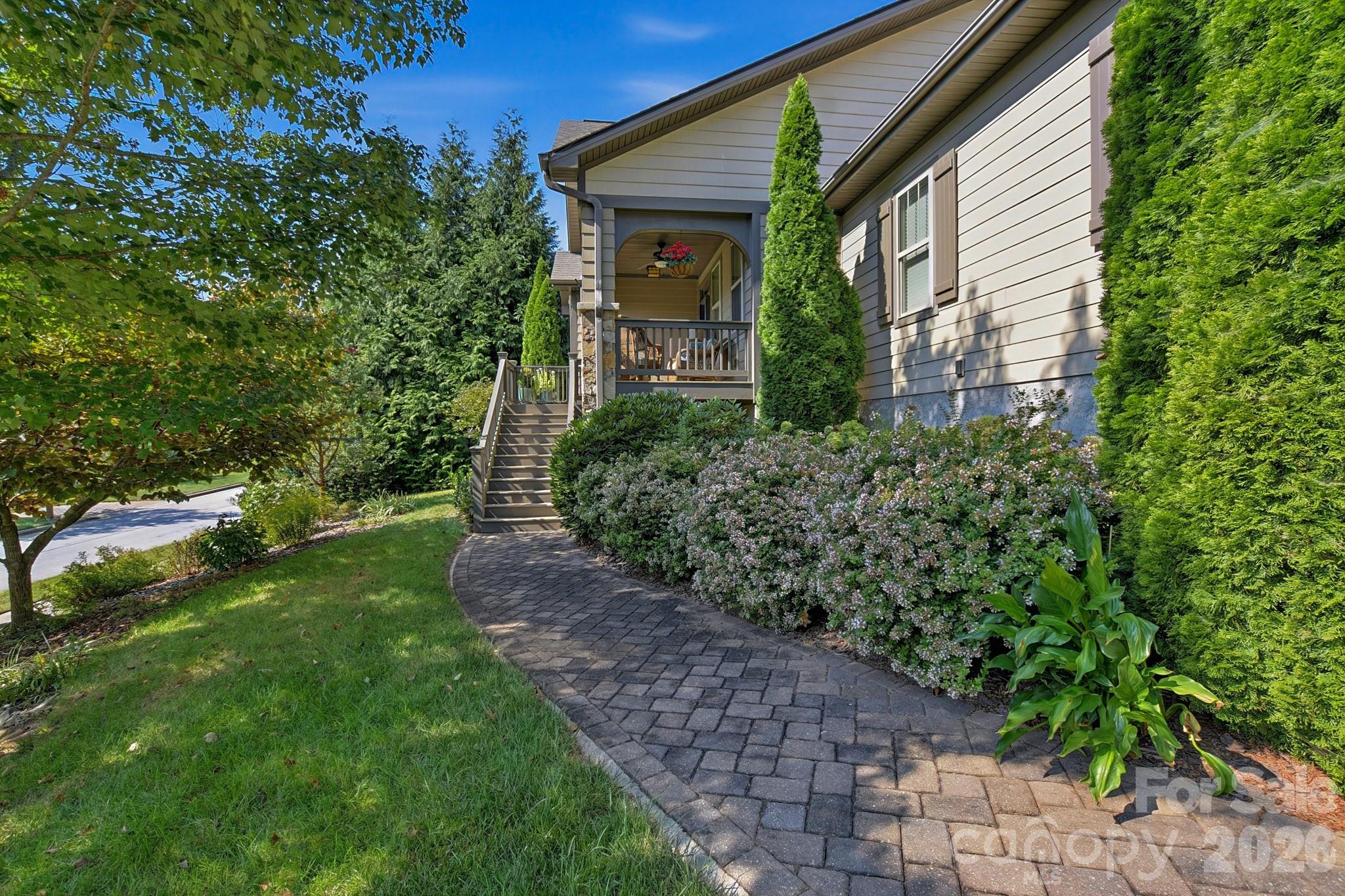 323 Fennel Dun Circle